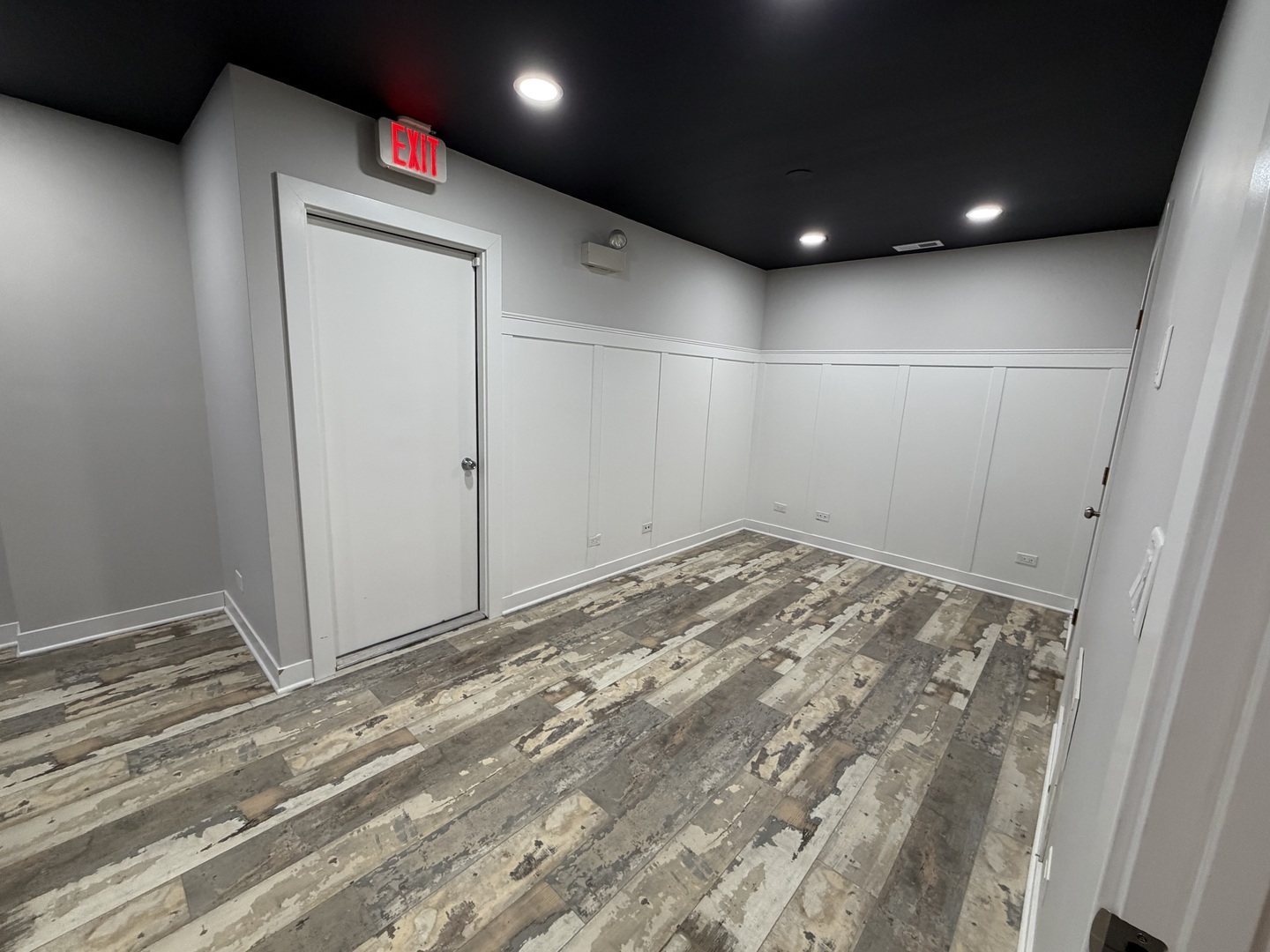 16750 S OAK PARK Avenue #2ND-FLR, Tinley Park, IL 60477