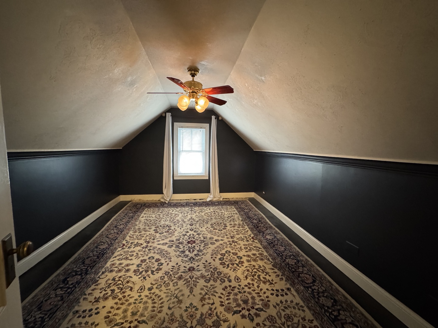 4604 Fairview Avenue, Downers Grove, IL 60515