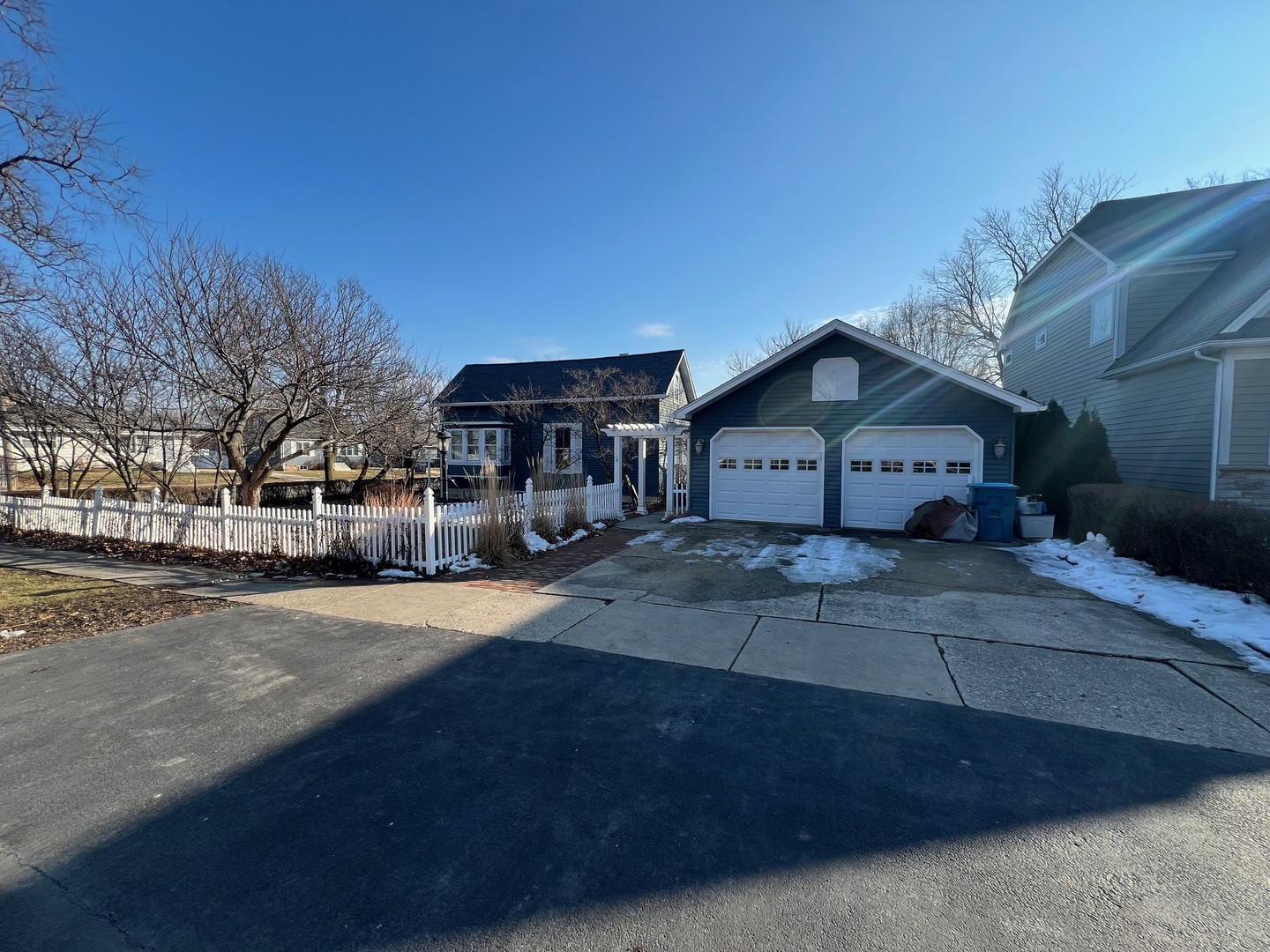 4604 Fairview Avenue, Downers Grove, IL 60515