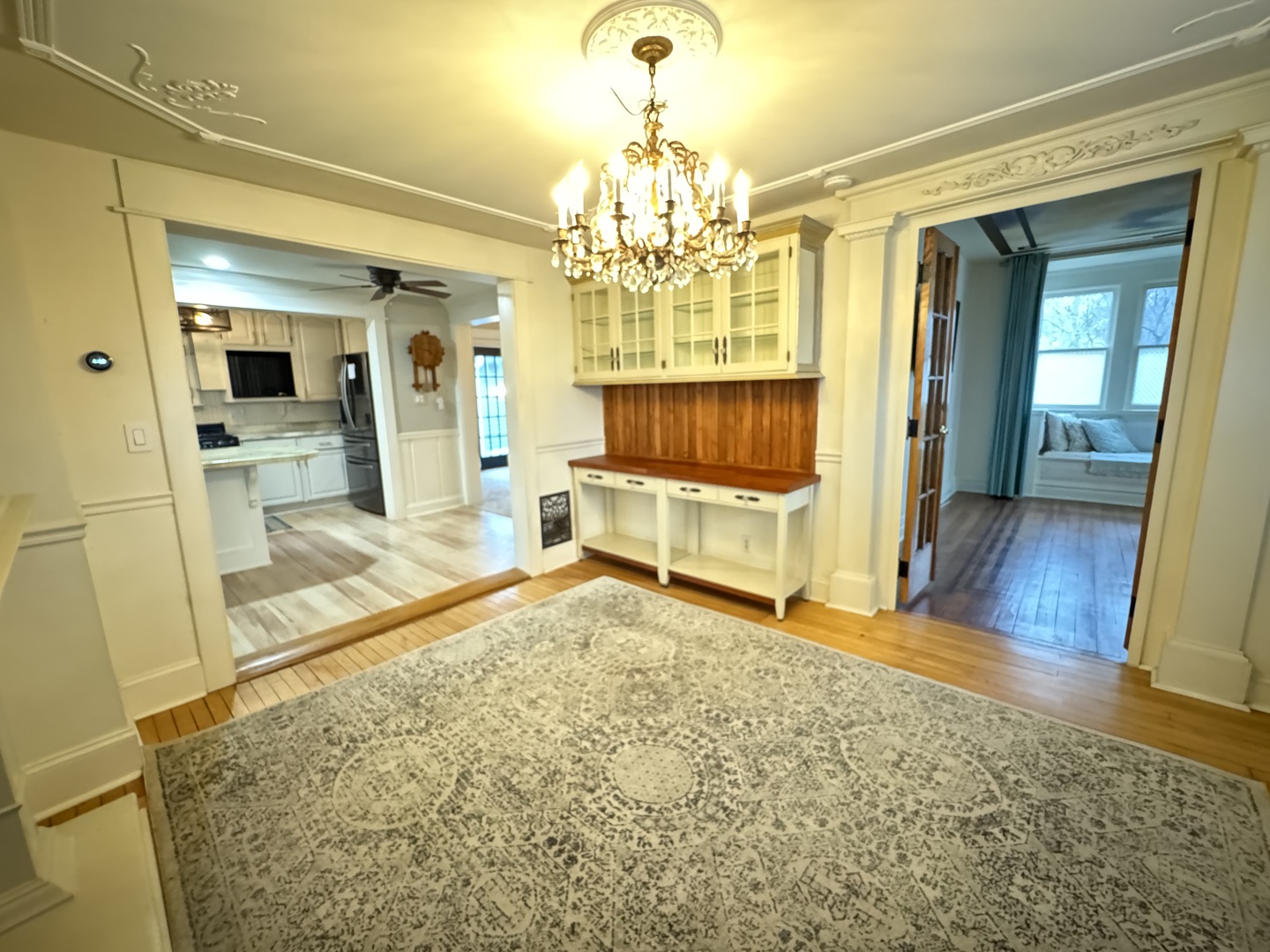 4604 Fairview Avenue, Downers Grove, IL 60515