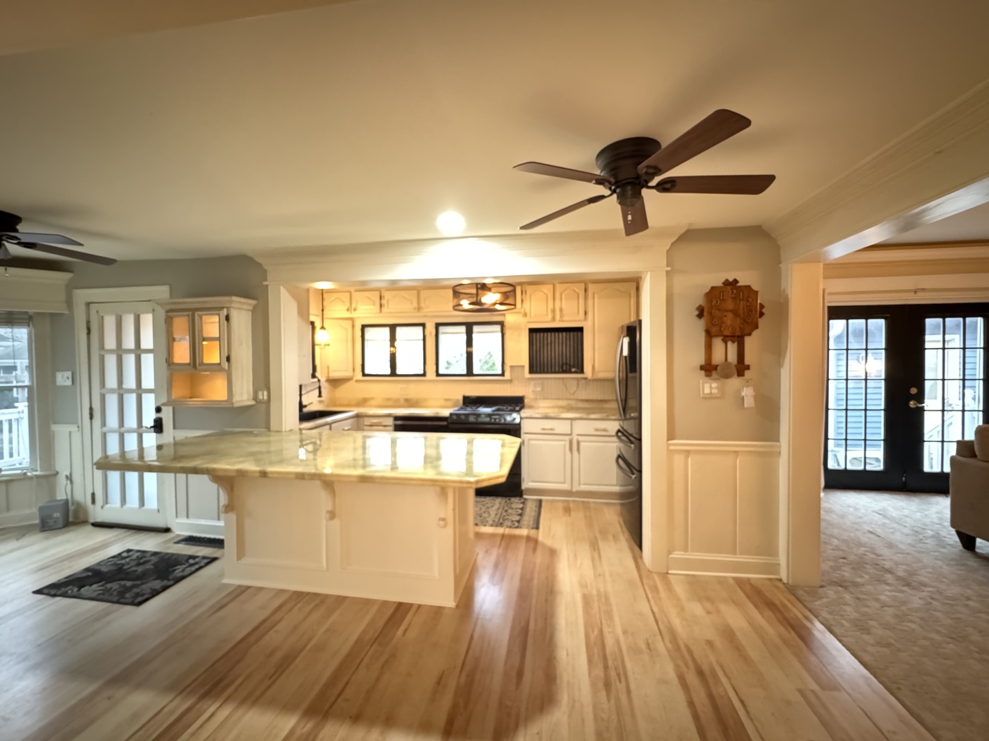 4604 Fairview Avenue, Downers Grove, IL 60515