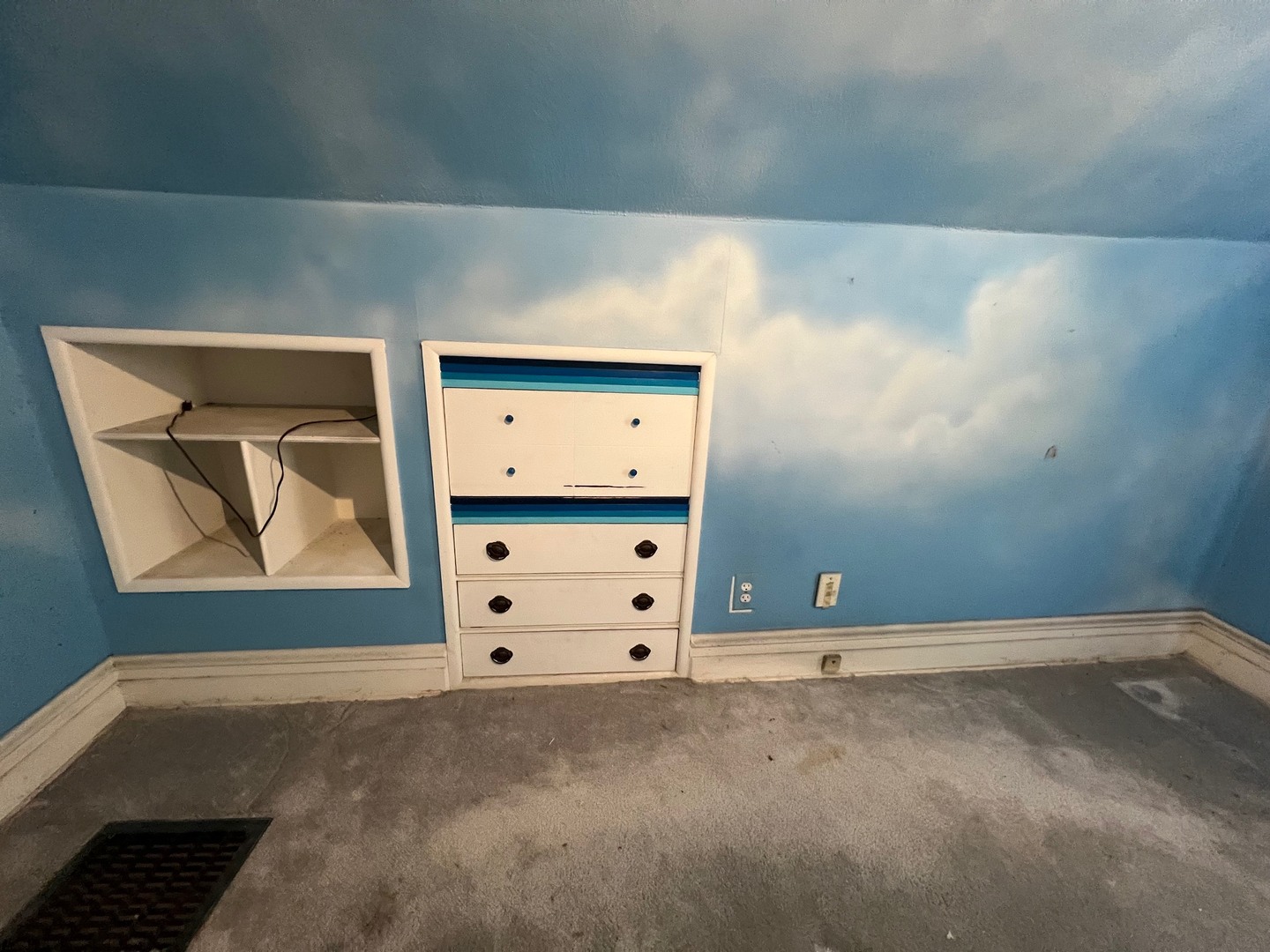 4604 Fairview Avenue, Downers Grove, IL 60515