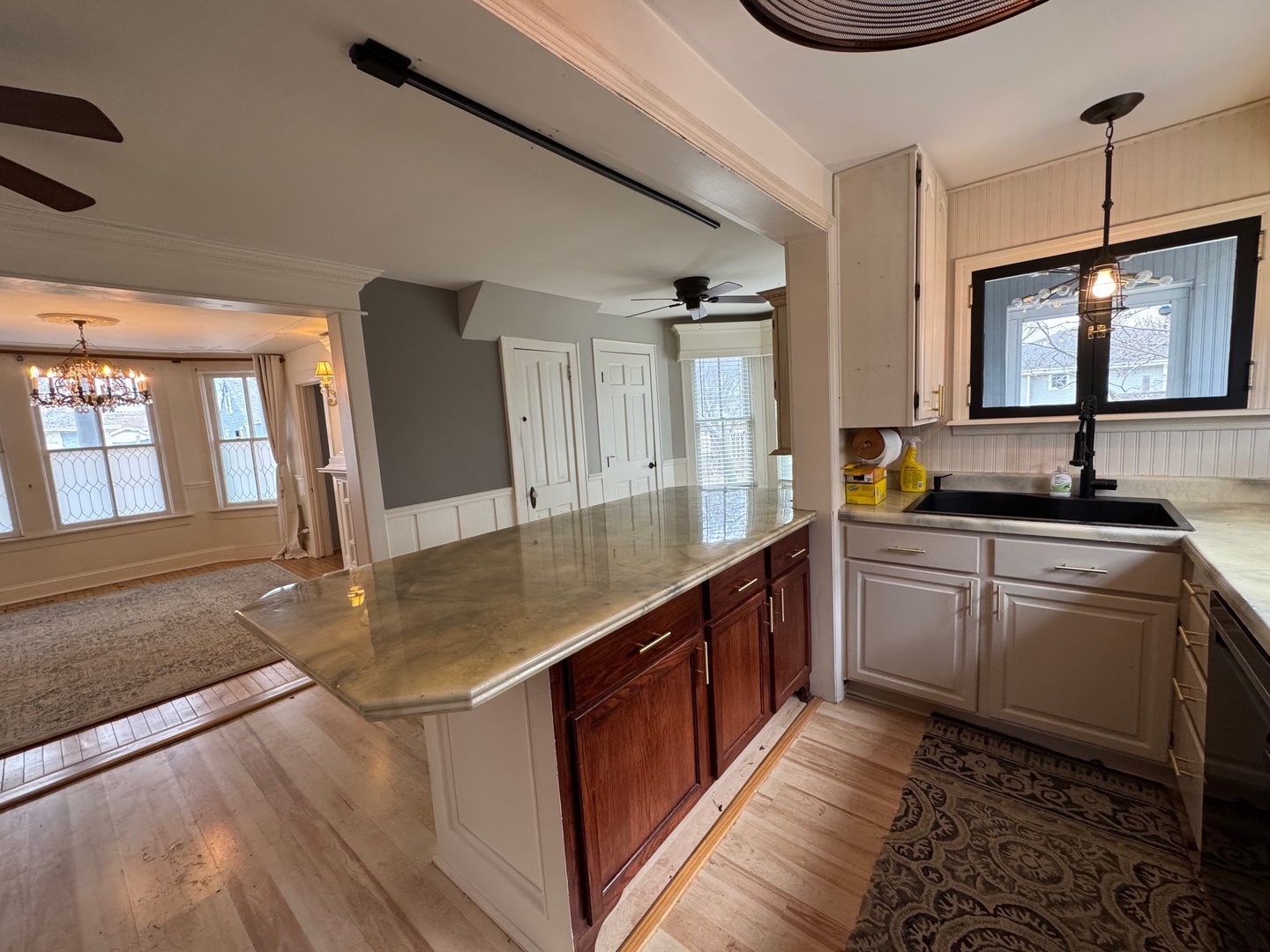 4604 Fairview Avenue, Downers Grove, IL 60515