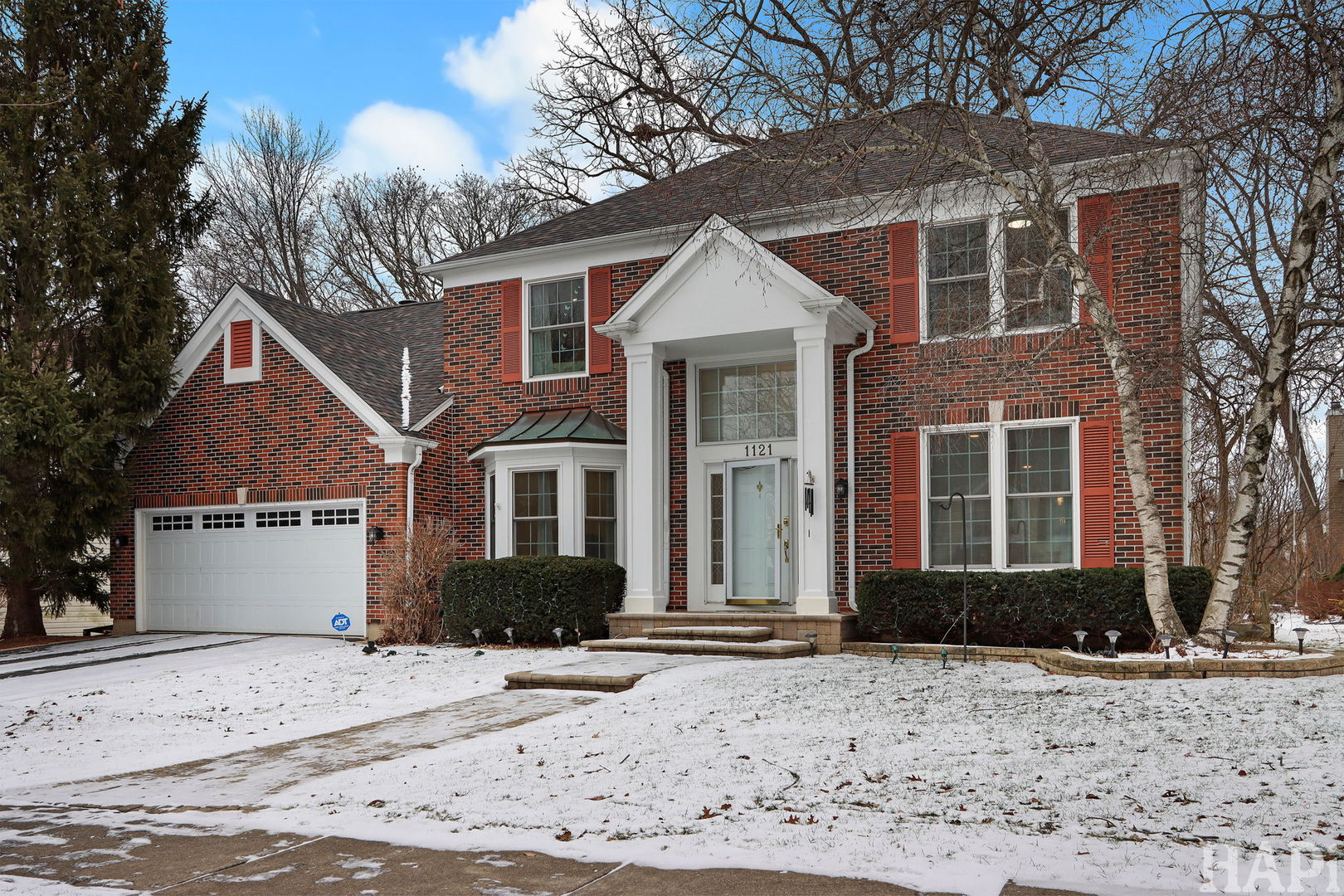 1121 Williamsburg Circle, Grayslake, IL 60030