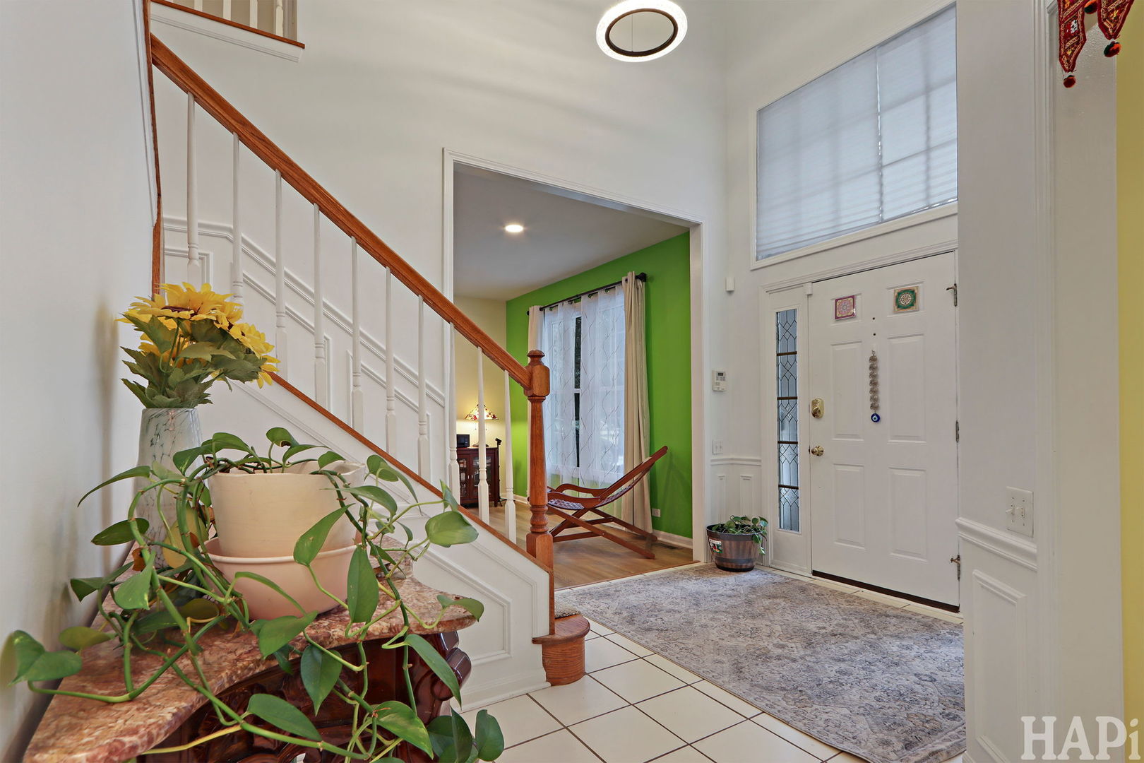 1121 Williamsburg Circle, Grayslake, IL 60030