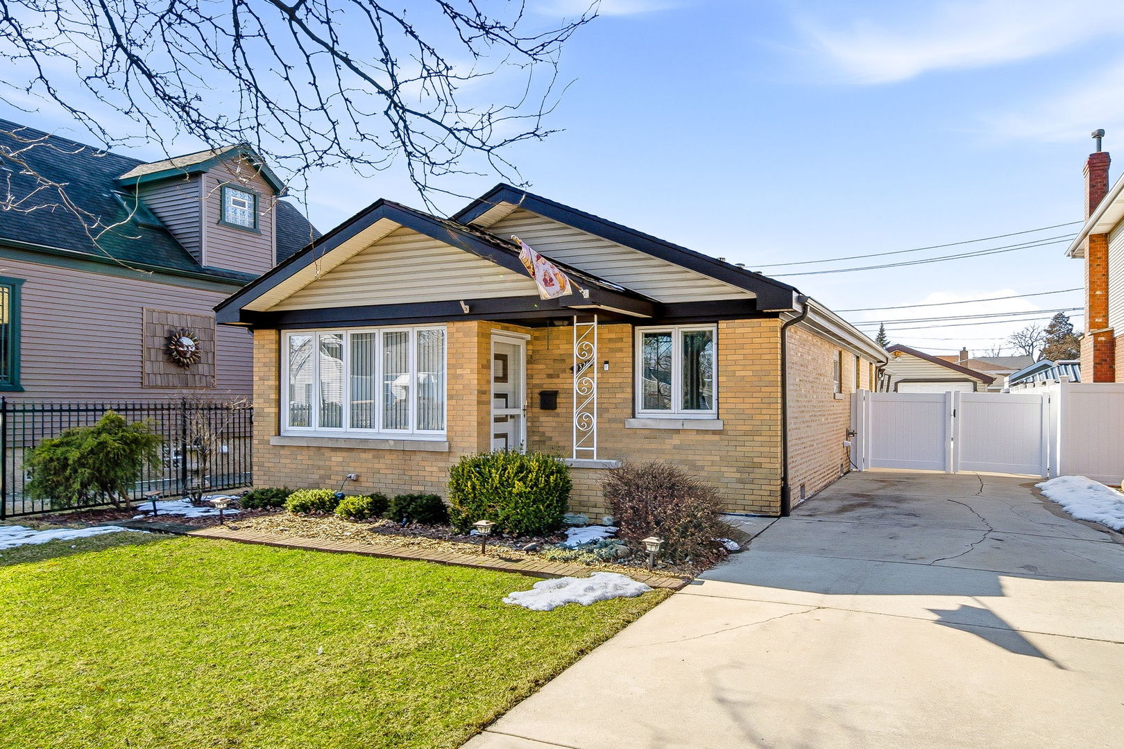 11326 S Troy Street, Chicago, IL 60655