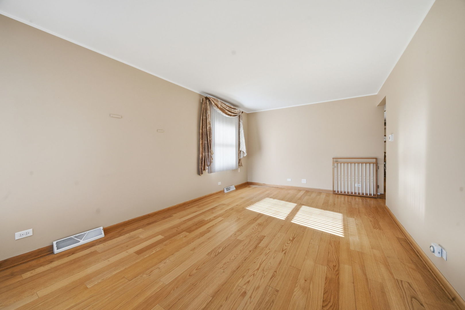 11326 S Troy Street, Chicago, IL 60655