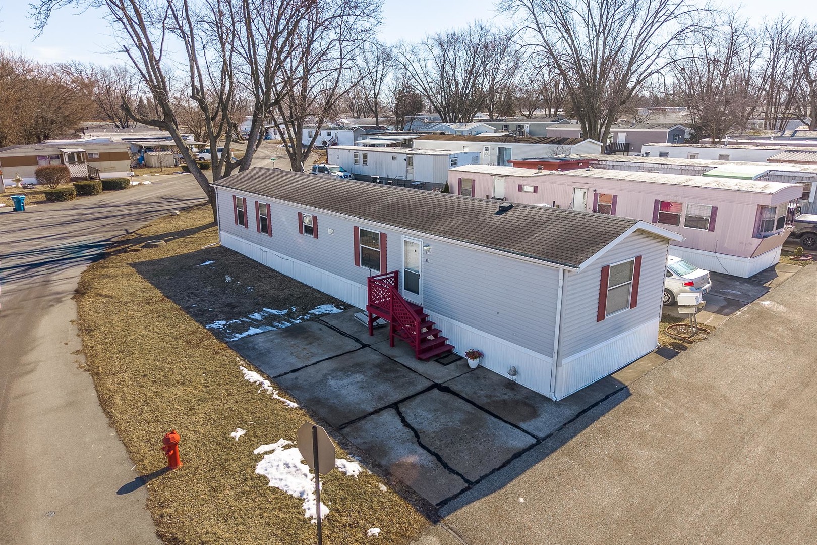 602 6th Street, Bloomington, IL 61704