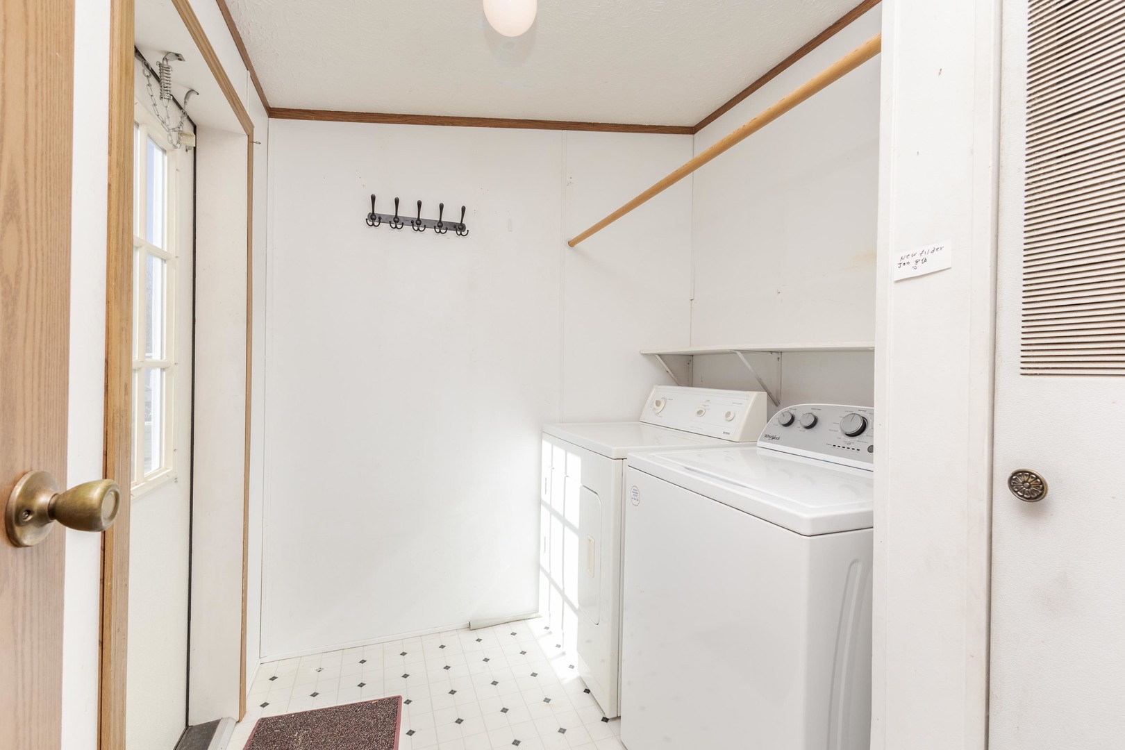 602 6th Street, Bloomington, IL 61704