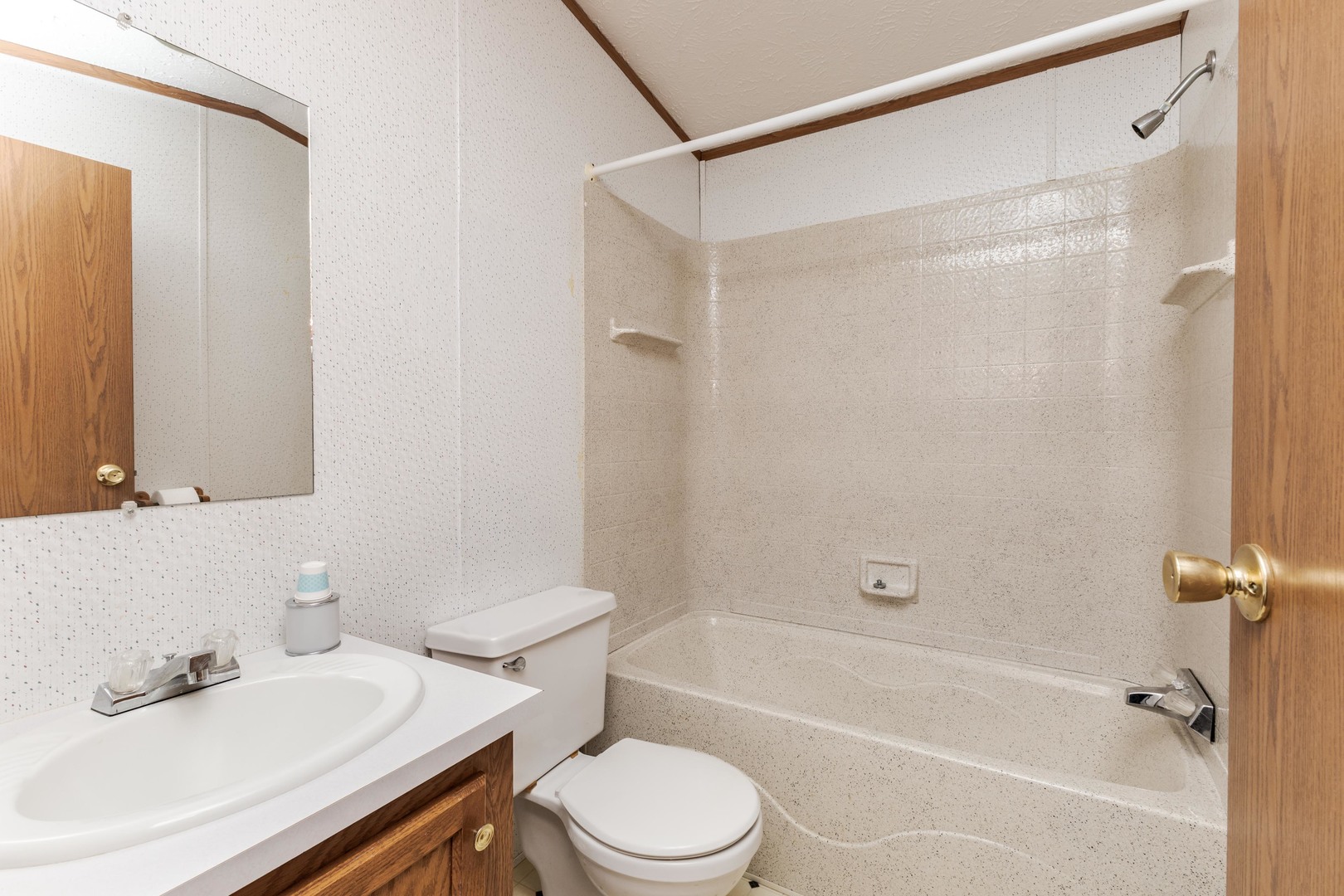 602 6th Street, Bloomington, IL 61704