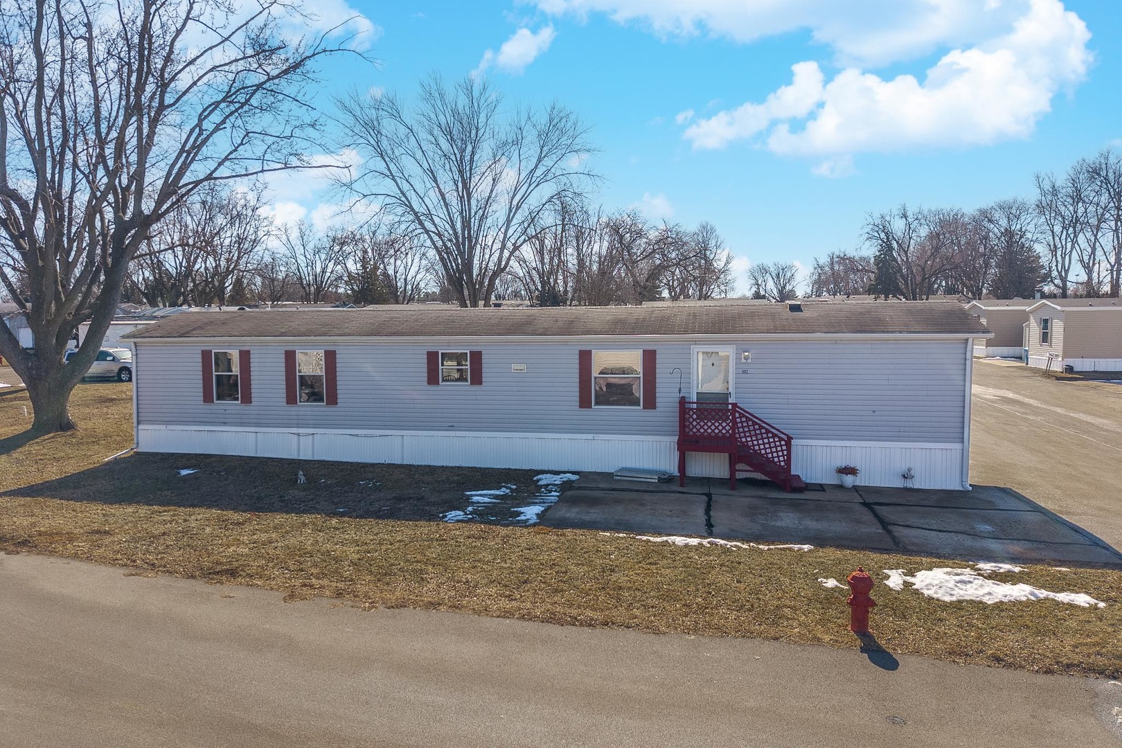 602 6th Street, Bloomington, IL 61704