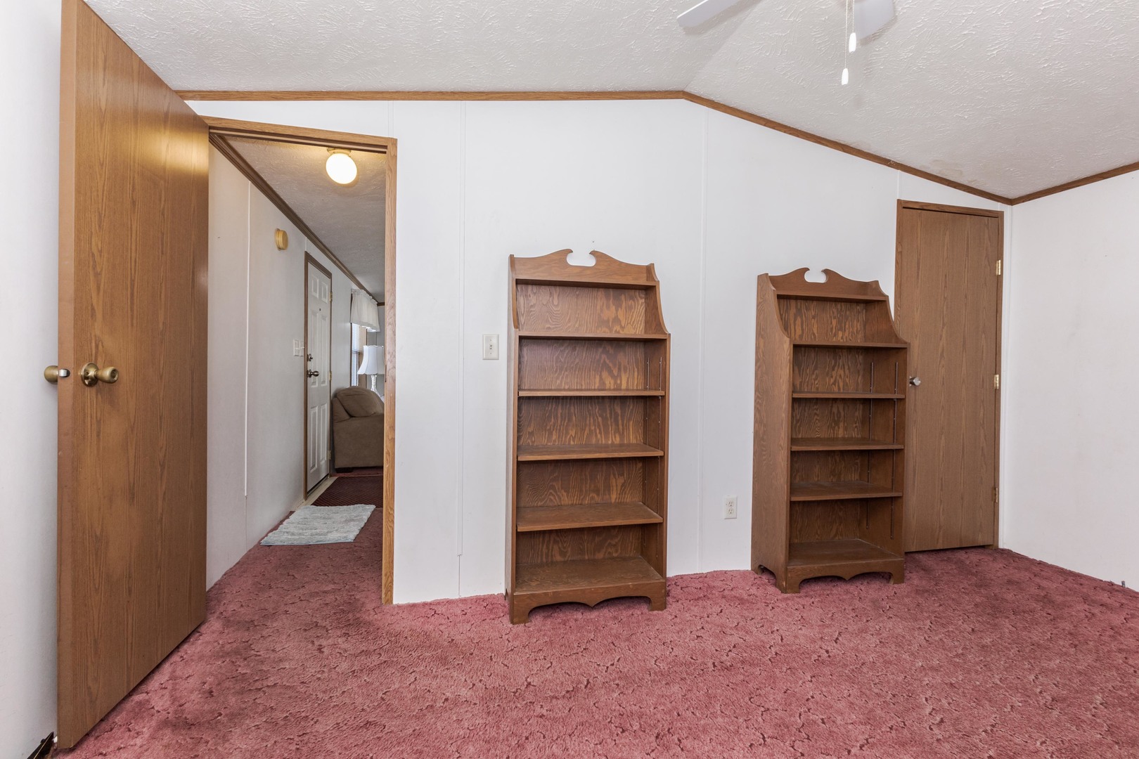 602 6th Street, Bloomington, IL 61704