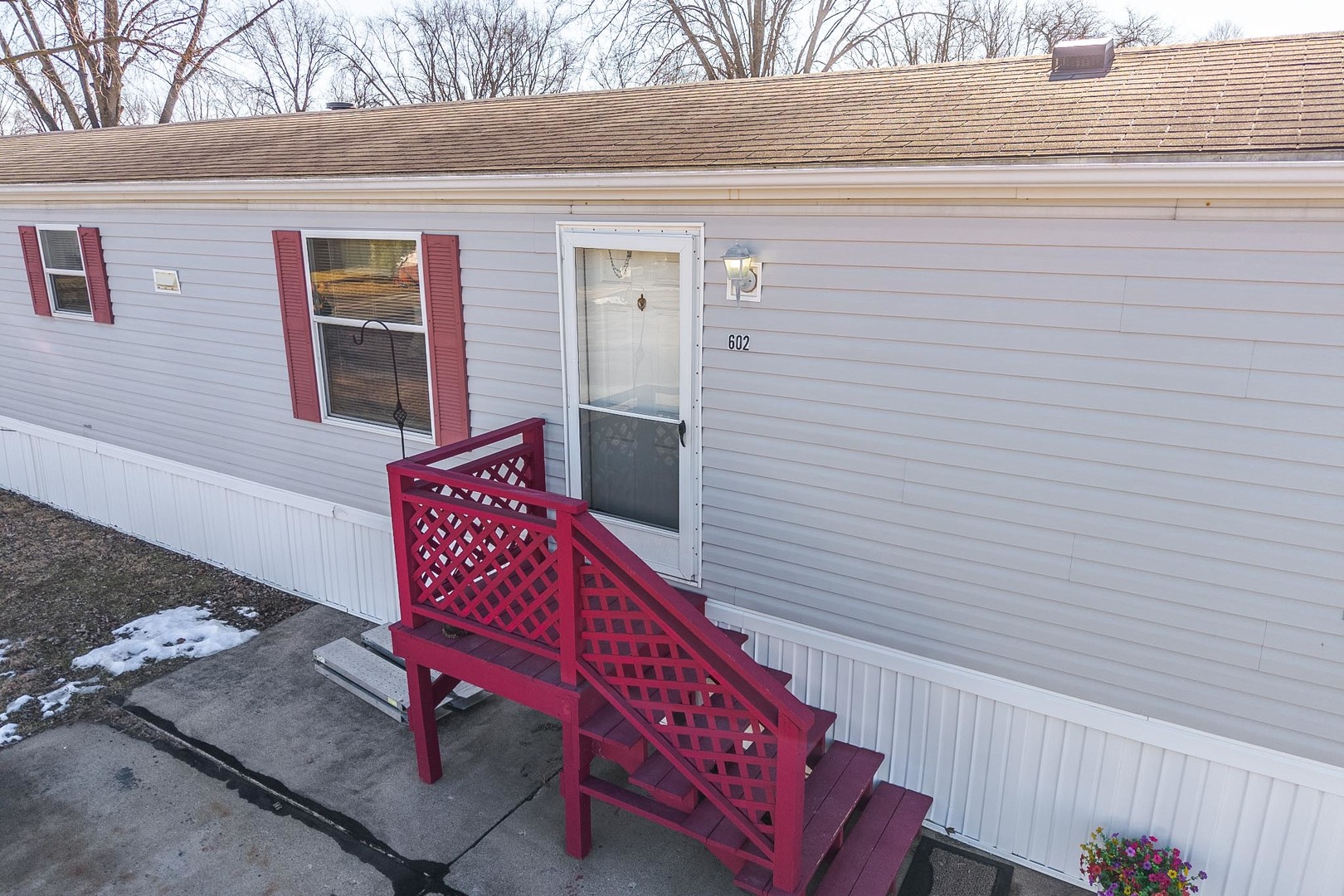 602 6th Street, Bloomington, IL 61704