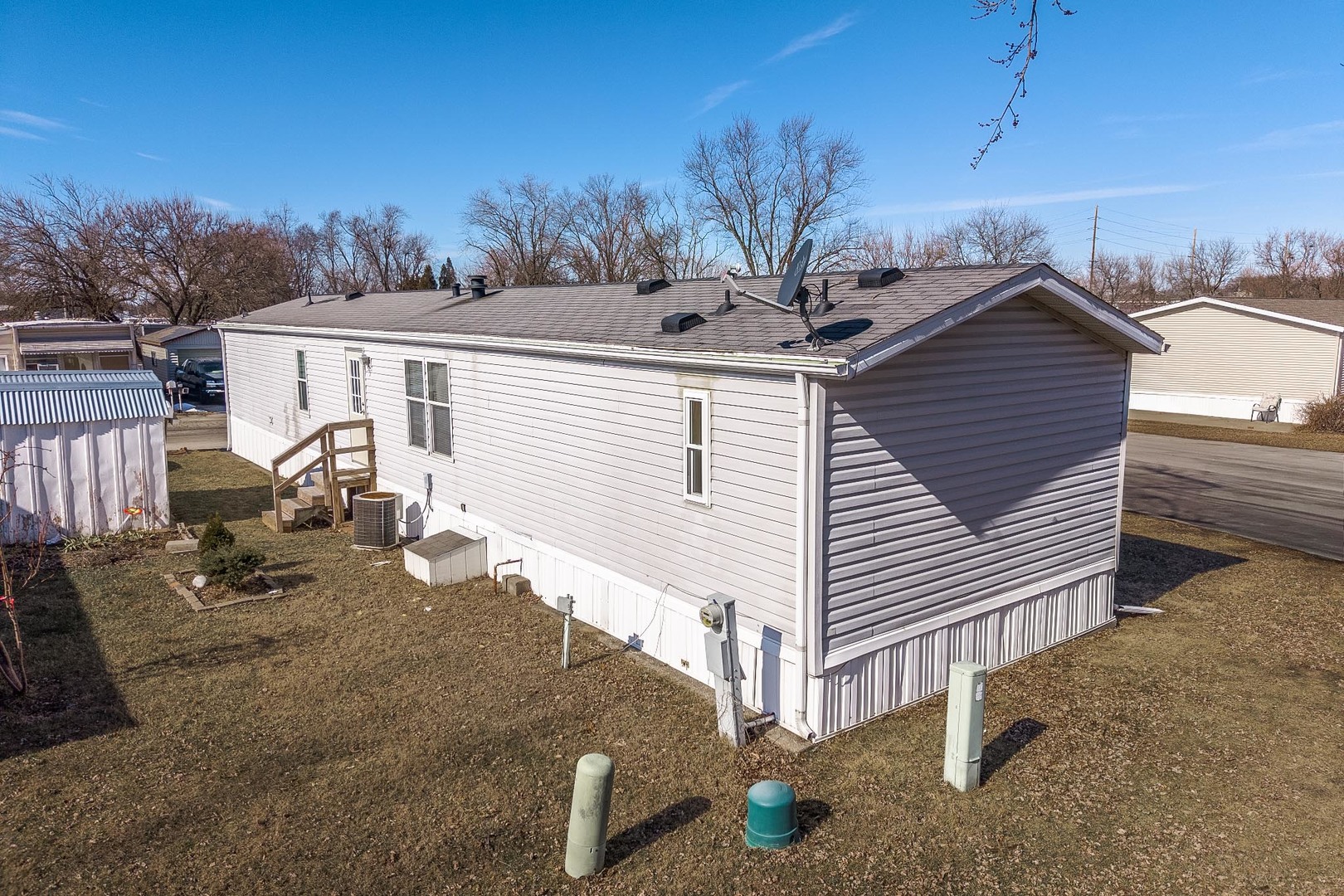 602 6th Street, Bloomington, IL 61704