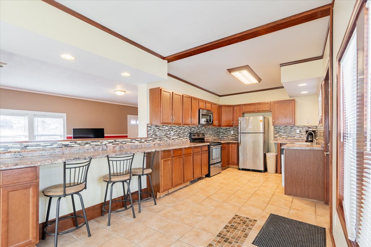 603 S Main Street, Eureka, IL 61530