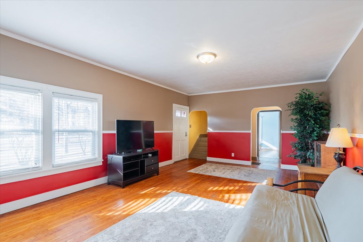 603 S Main Street, Eureka, IL 61530