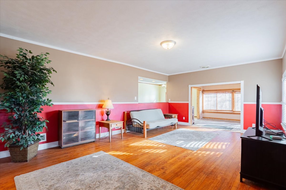 603 S Main Street, Eureka, IL 61530