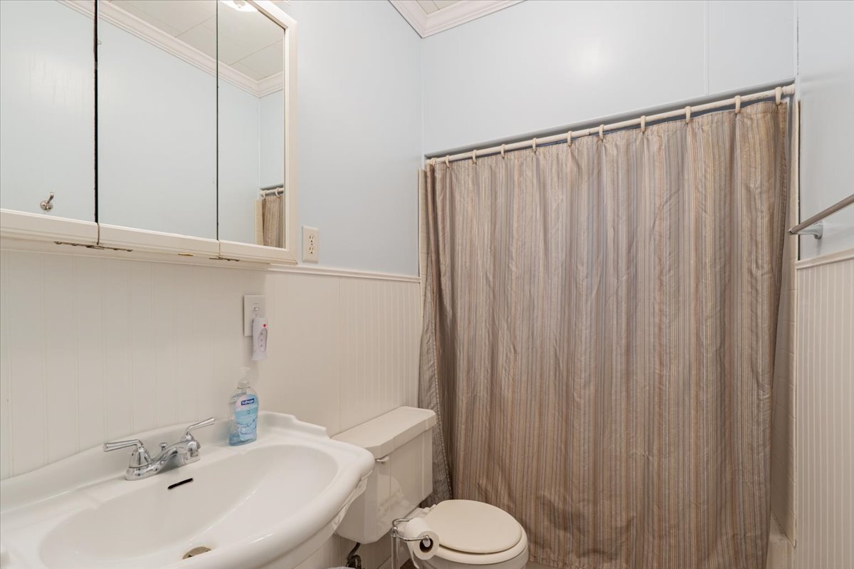 603 S Main Street, Eureka, IL 61530