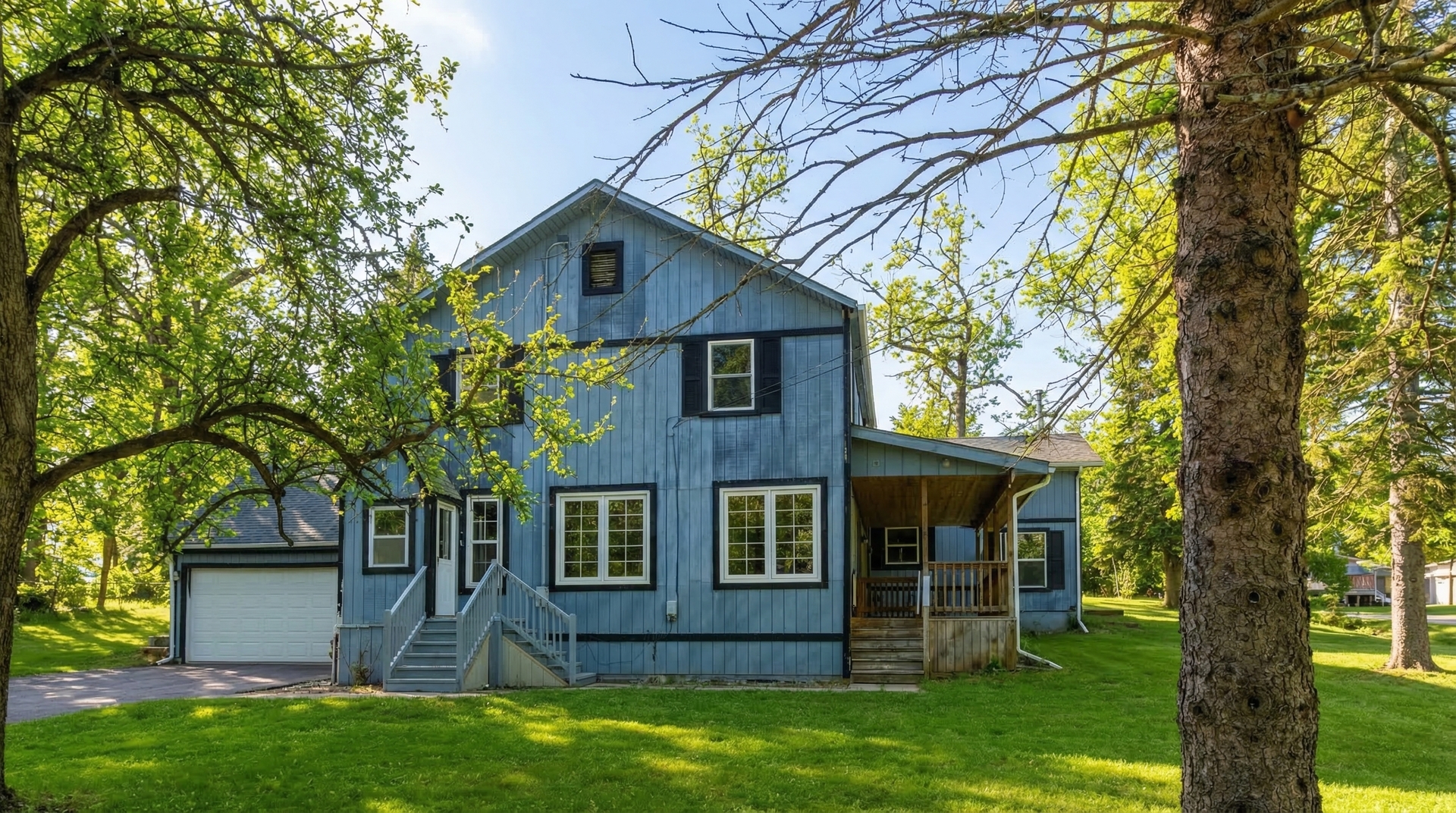 21870 W Lake Avenue, Round Lake, IL 60073