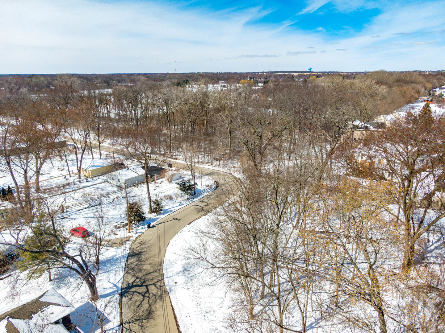 21870 W Lake Avenue, Round Lake, IL 60073