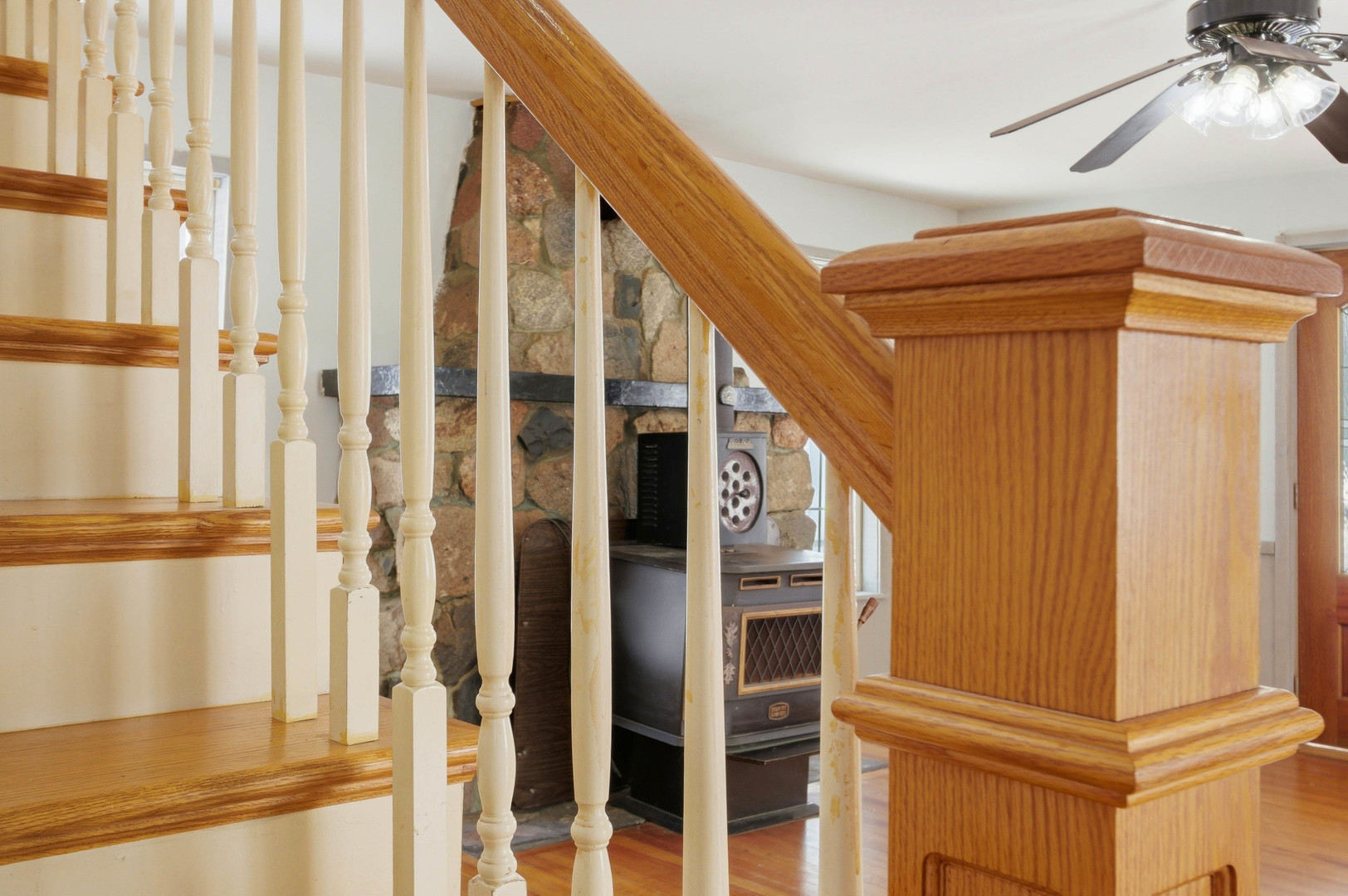 21870 W Lake Avenue, Round Lake, IL 60073