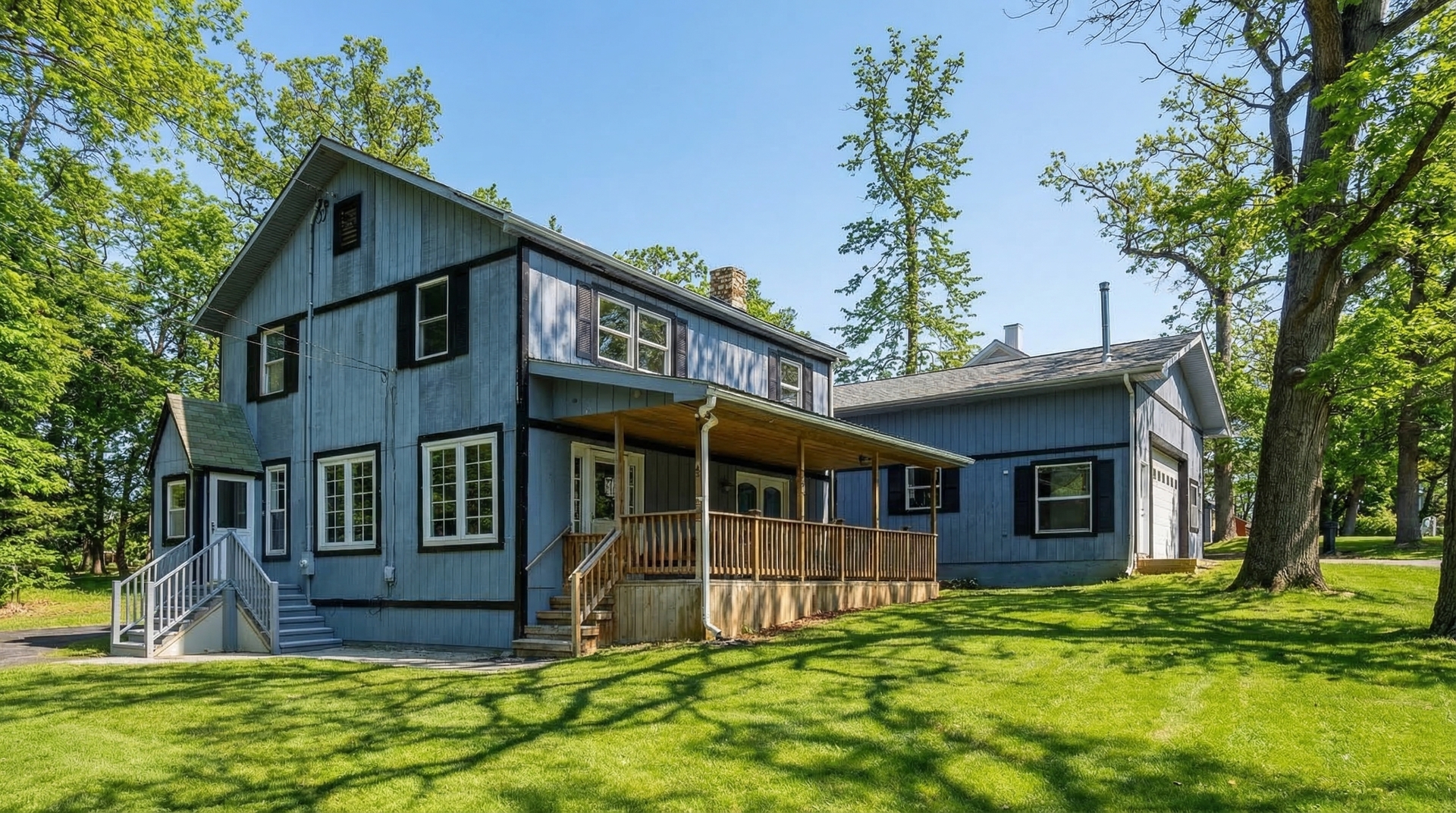 21870 W Lake Avenue, Round Lake, IL 60073