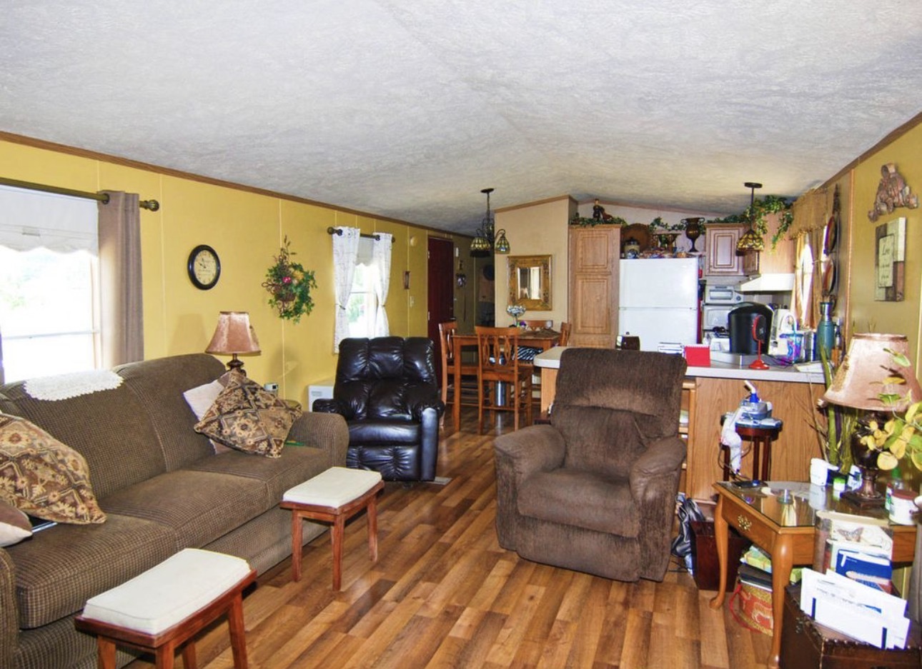 33850 E 2900 North Road, Dwight, IL 60420