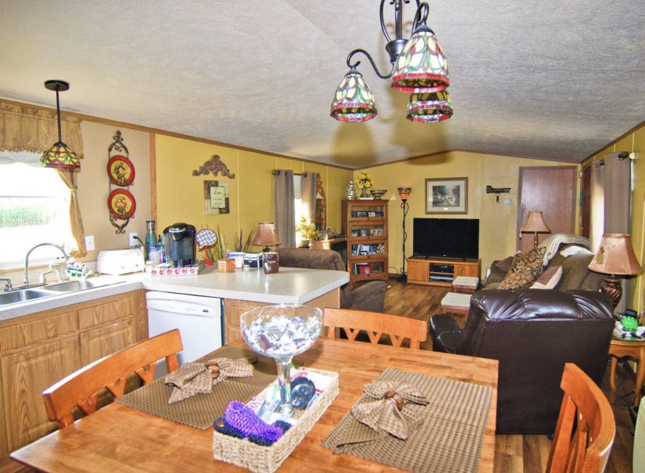 33850 E 2900 North Road, Dwight, IL 60420