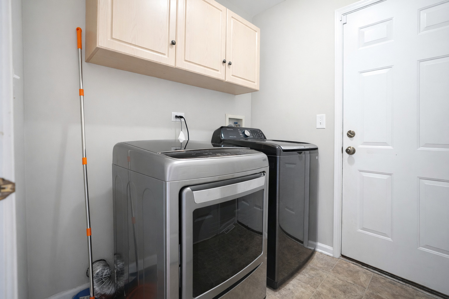 2715 CAVALCADE Court, Aurora, IL 60503