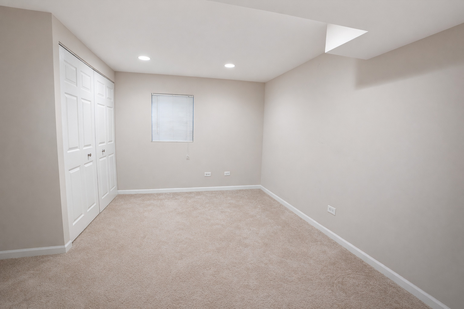 2715 CAVALCADE Court, Aurora, IL 60503