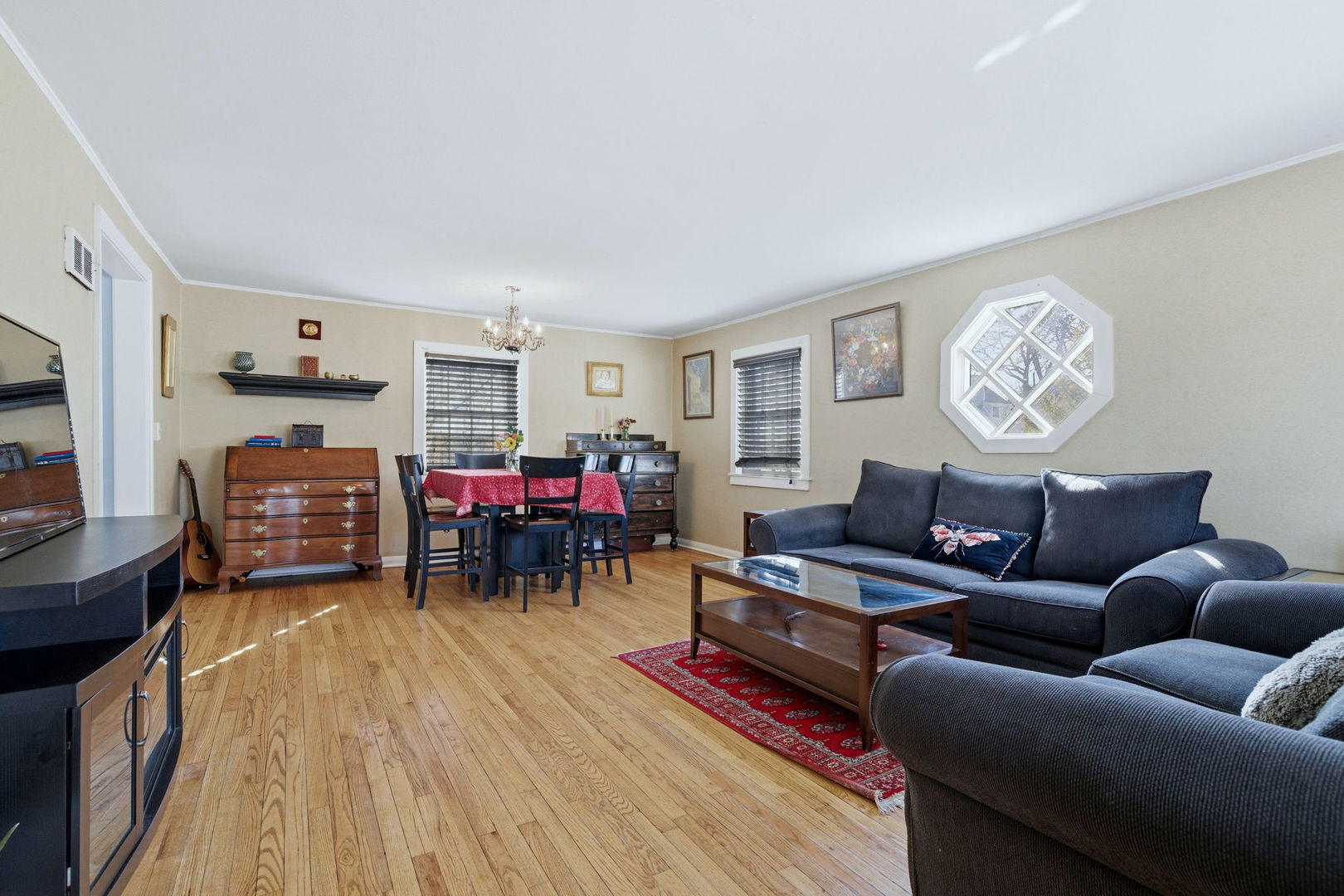 101 S Adams Street, Westmont, IL 60559