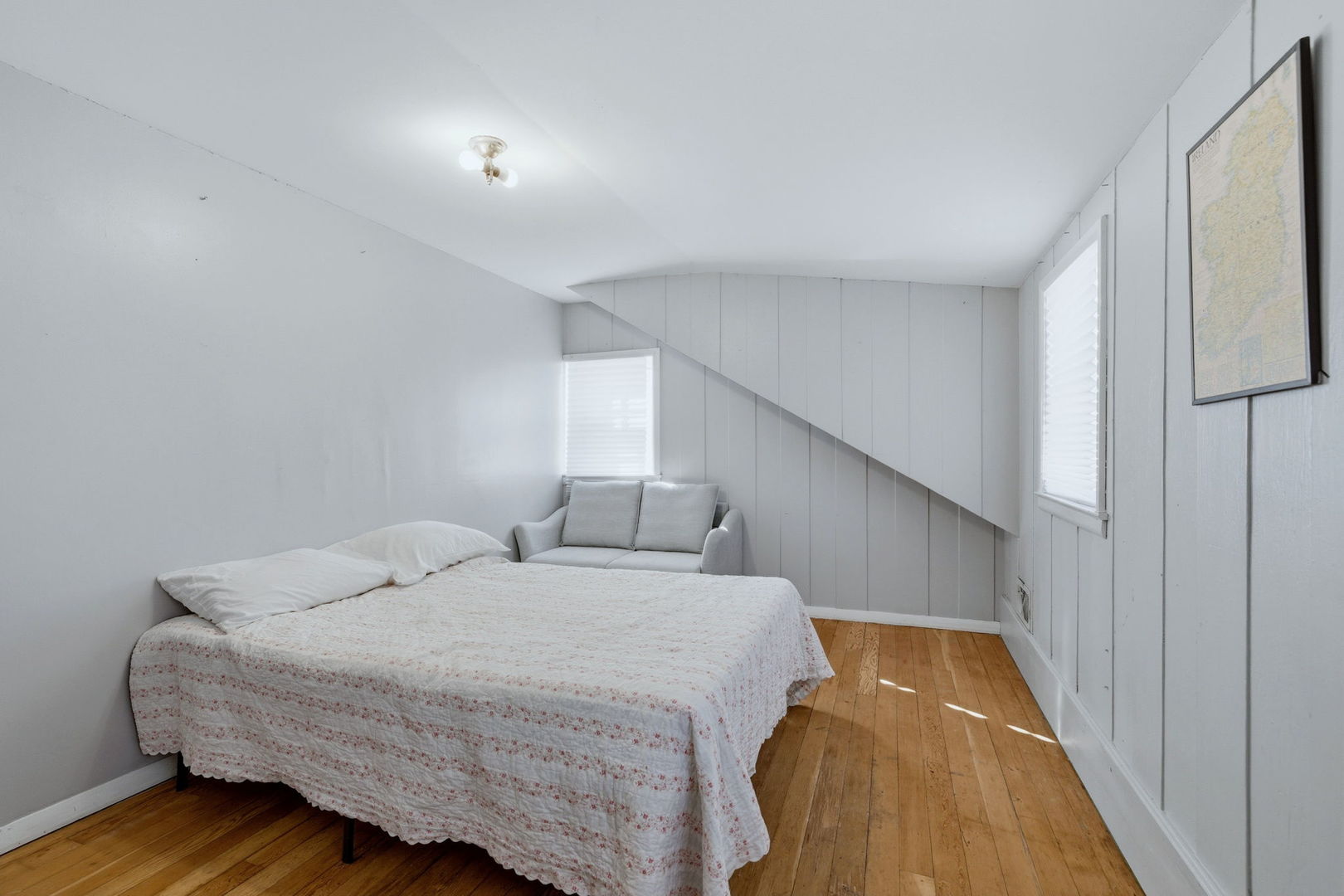 101 S Adams Street, Westmont, IL 60559