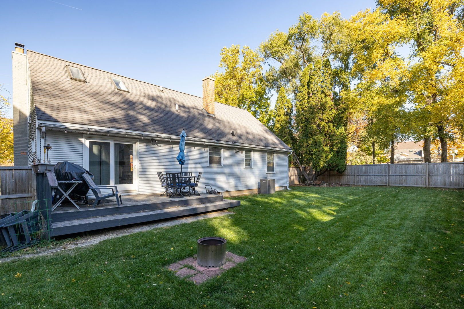 740 Prairie Avenue, Naperville, IL 60540