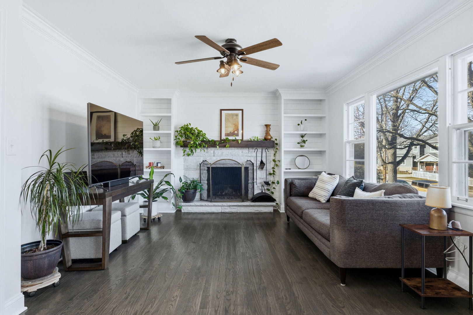 740 Prairie Avenue, Naperville, IL 60540