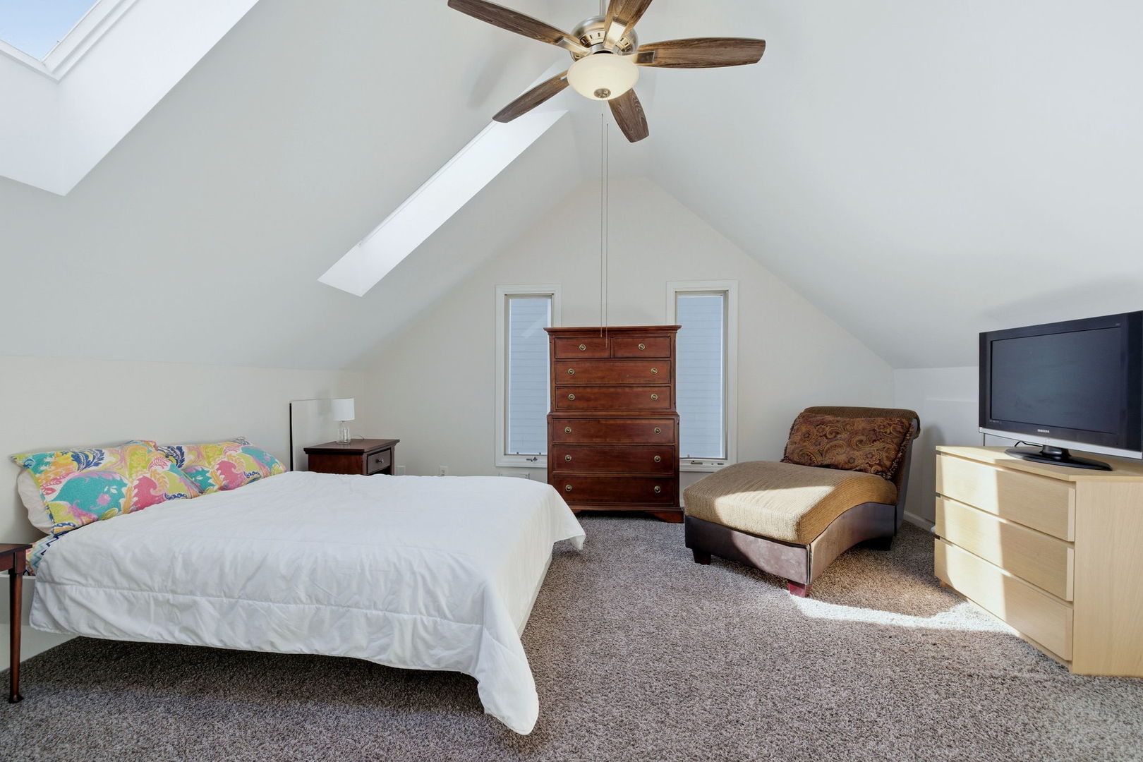 740 Prairie Avenue, Naperville, IL 60540