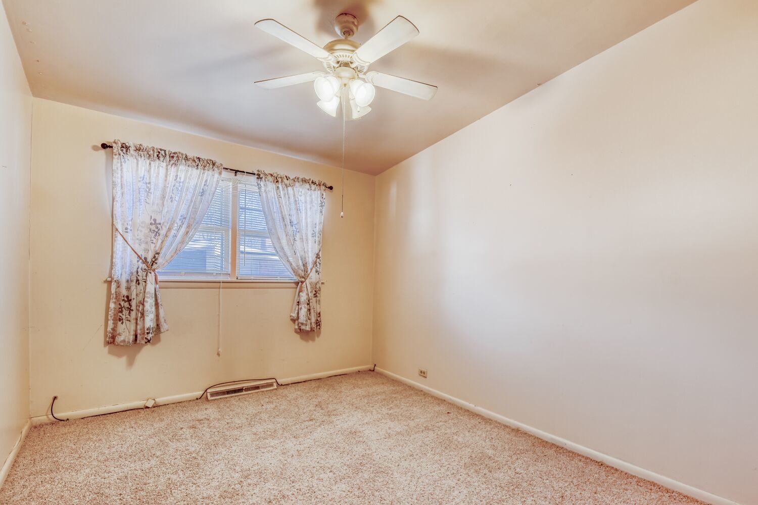 5192 Otto Place, Oak Lawn, IL 60453