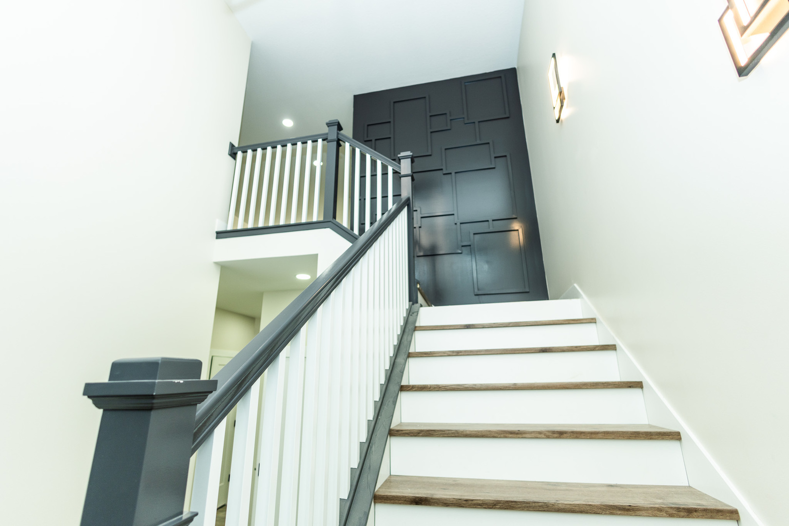 379 LARKSPUR Lane, Normal, IL 61761