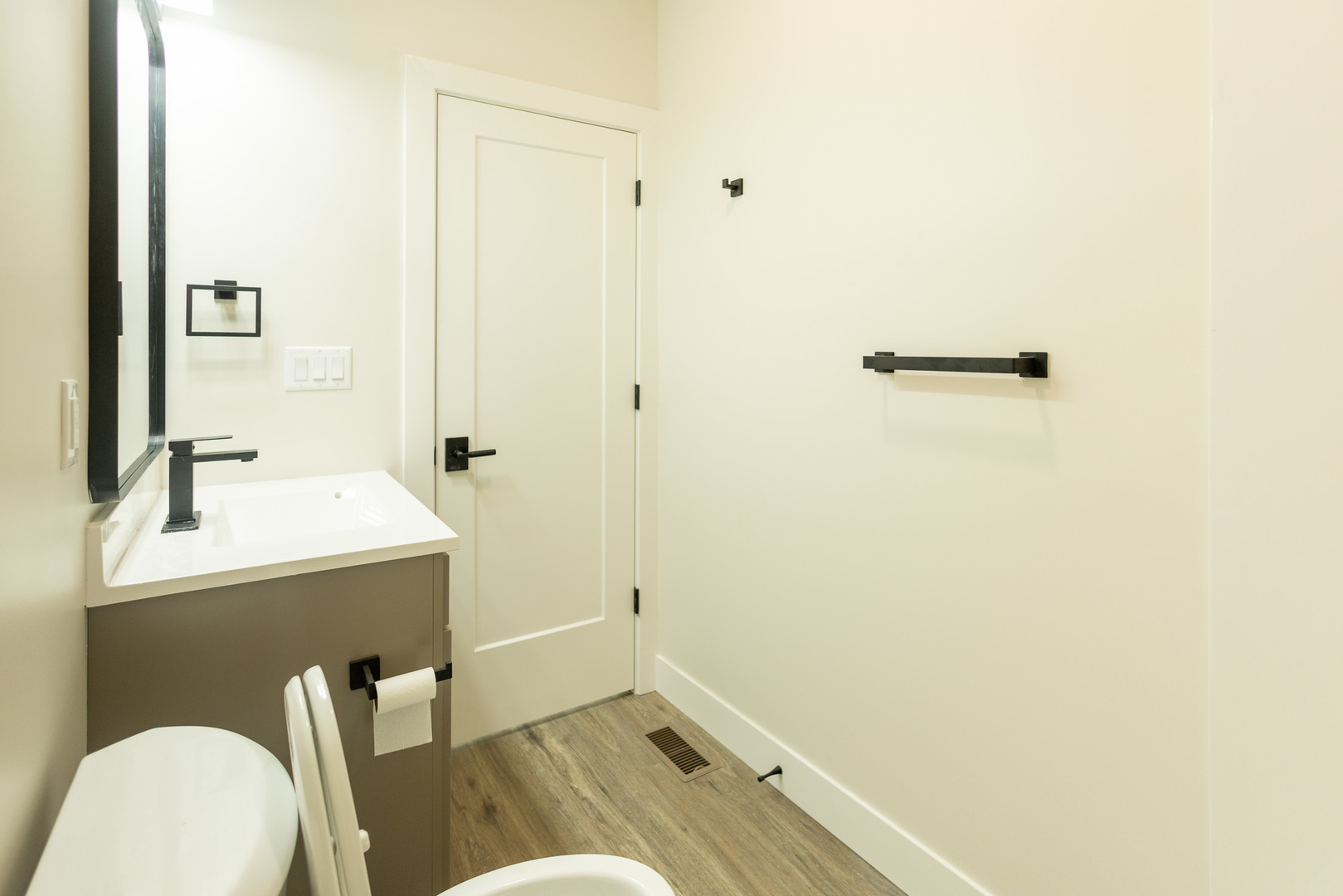 379 LARKSPUR Lane, Normal, IL 61761