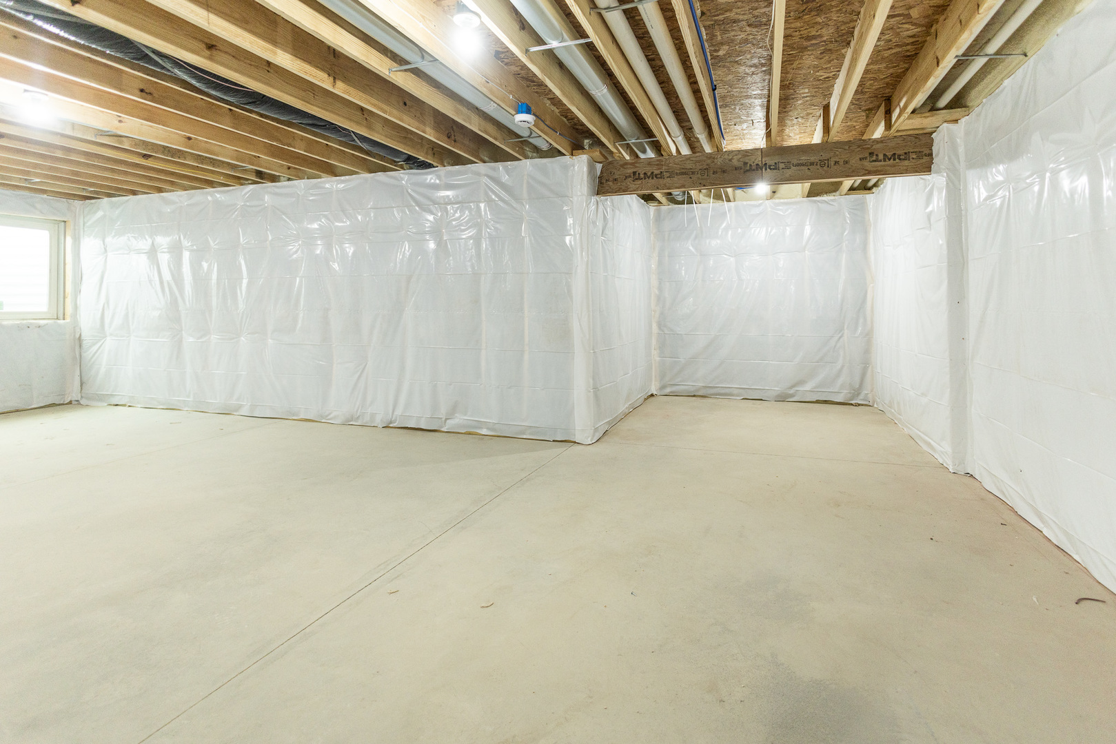 379 LARKSPUR Lane, Normal, IL 61761