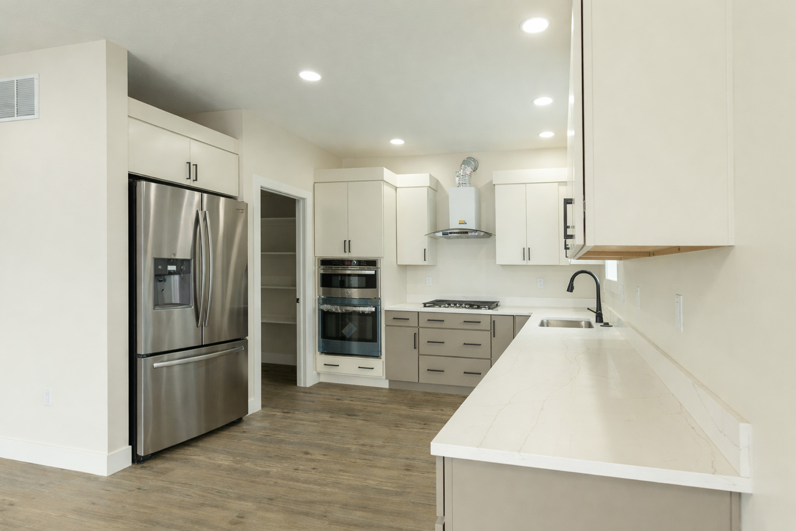 379 LARKSPUR Lane, Normal, IL 61761