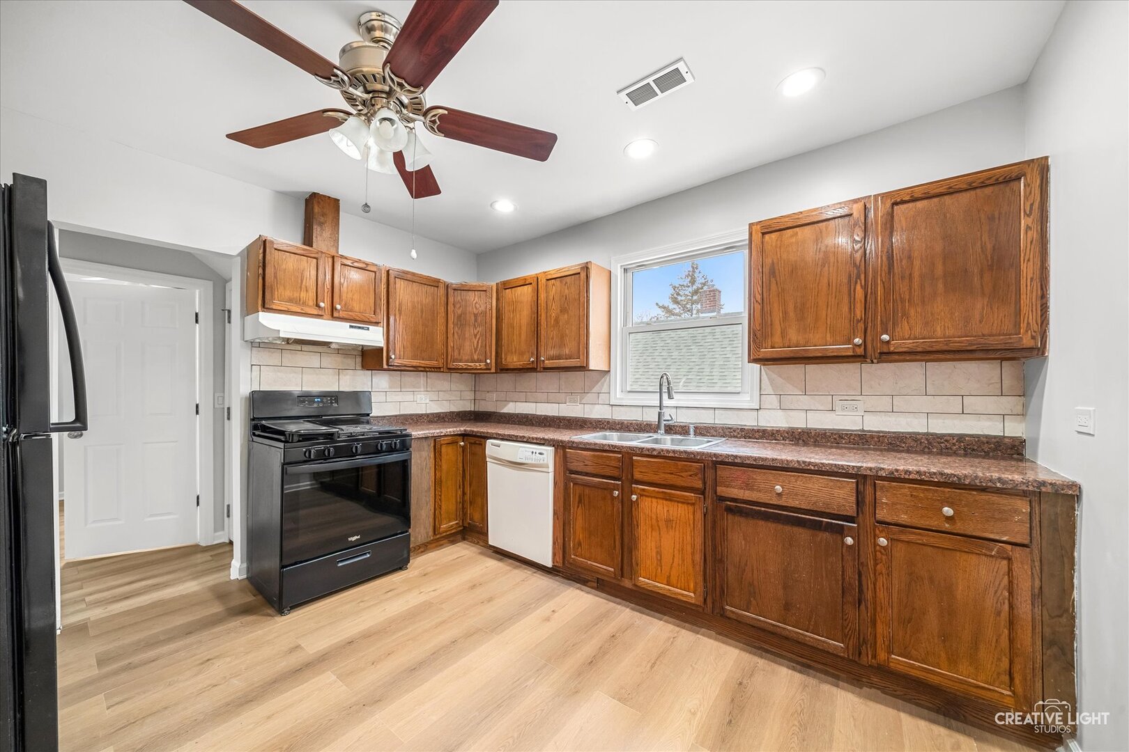 1511 N 15th Avenue, Melrose Park, IL 60160