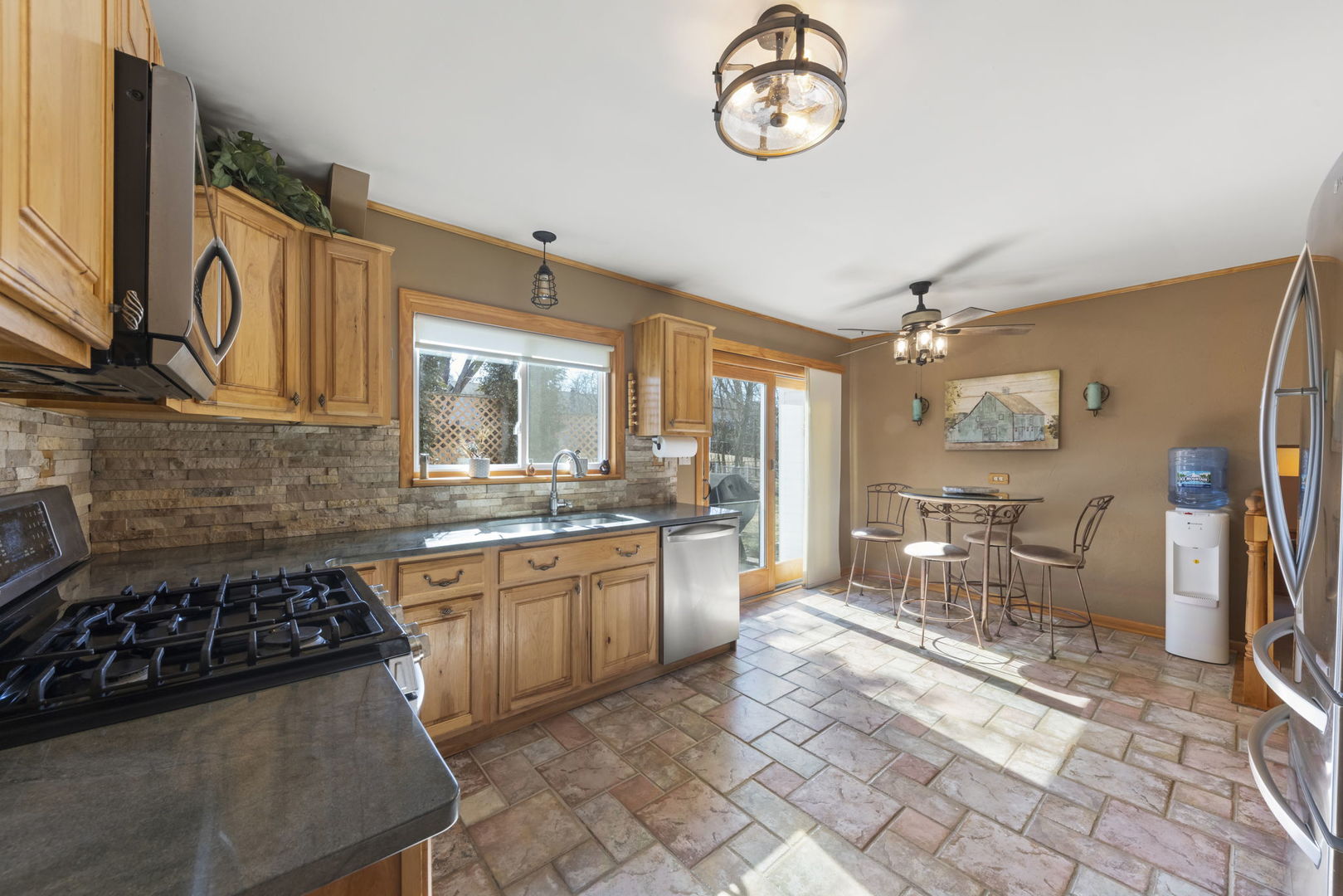 755 Surryse Road, Lake Zurich, IL 60047