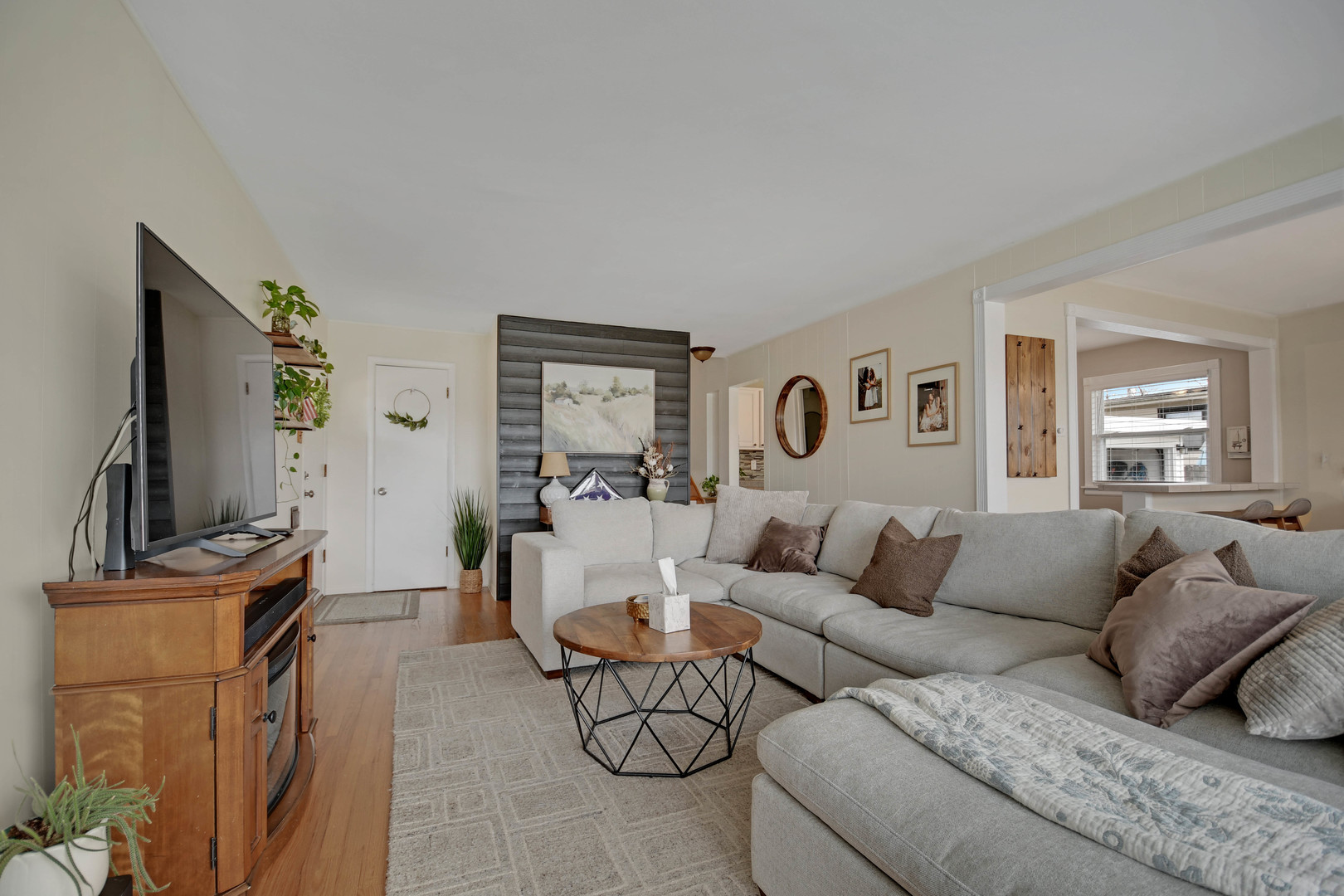 333 Homewood Court, Chicago Heights, IL 60411