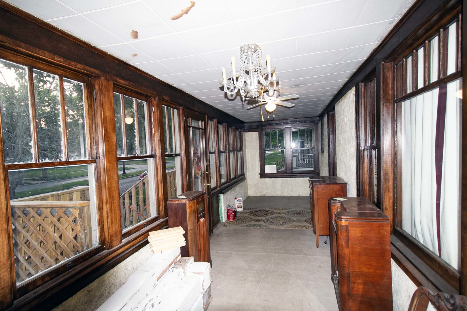 510 N Raynor Avenue, Joliet, IL 60435