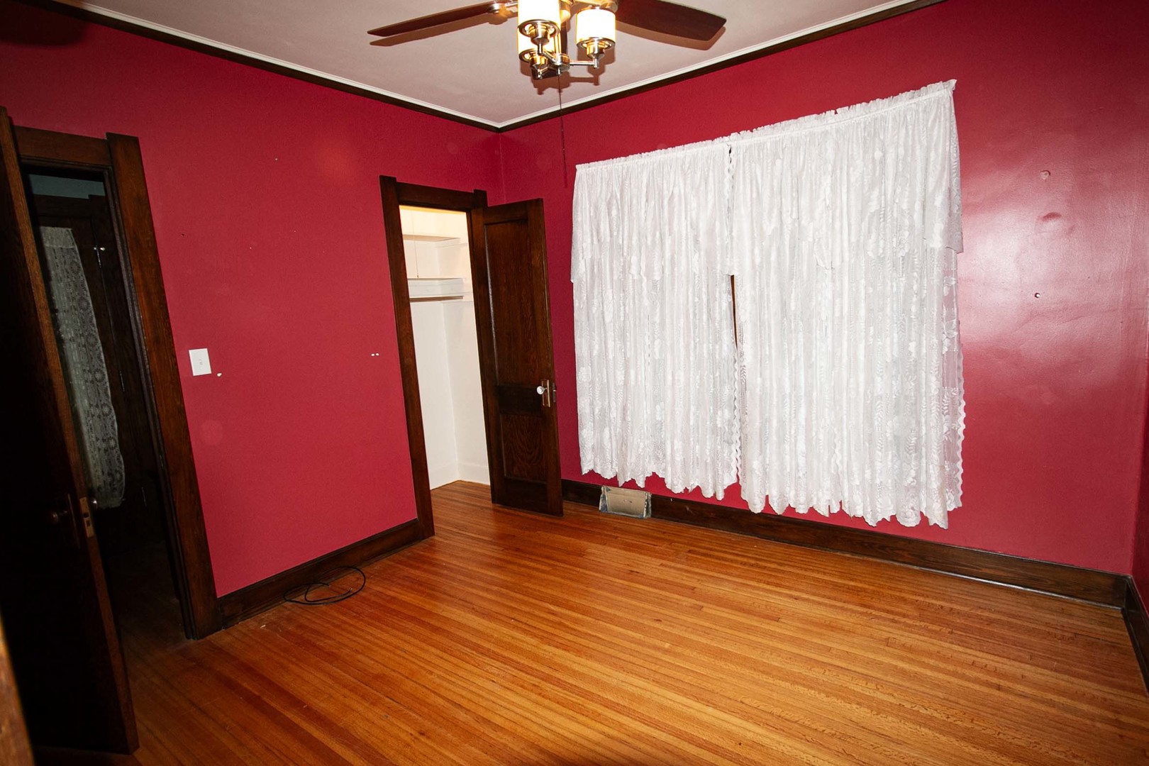 510 N Raynor Avenue, Joliet, IL 60435