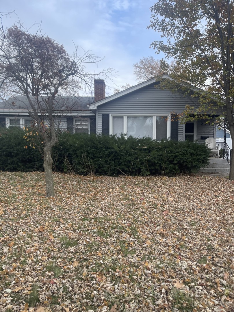 213 S Summit Street, Wheaton, IL 60187