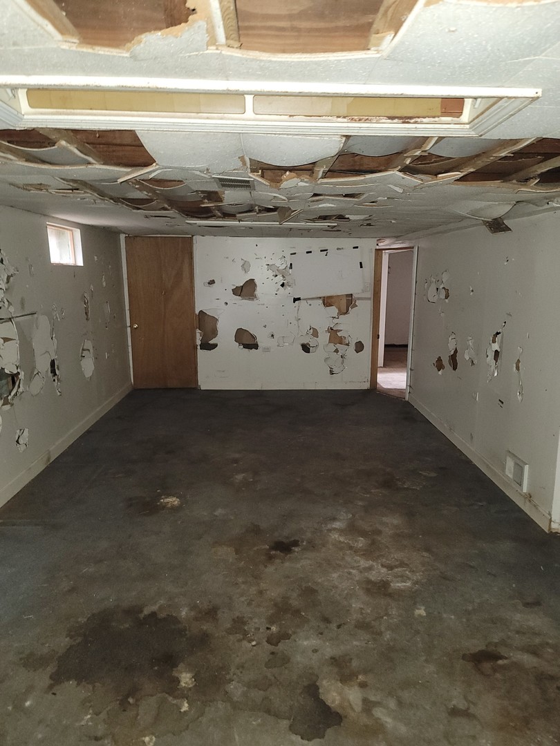 213 S Summit Street, Wheaton, IL 60187