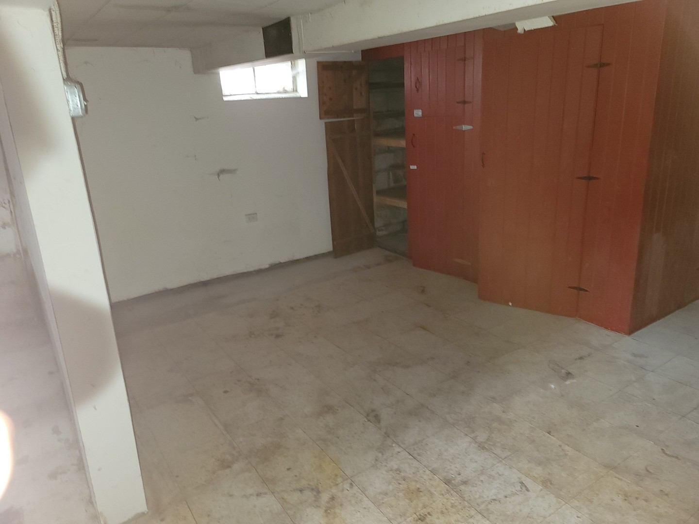 213 S Summit Street, Wheaton, IL 60187