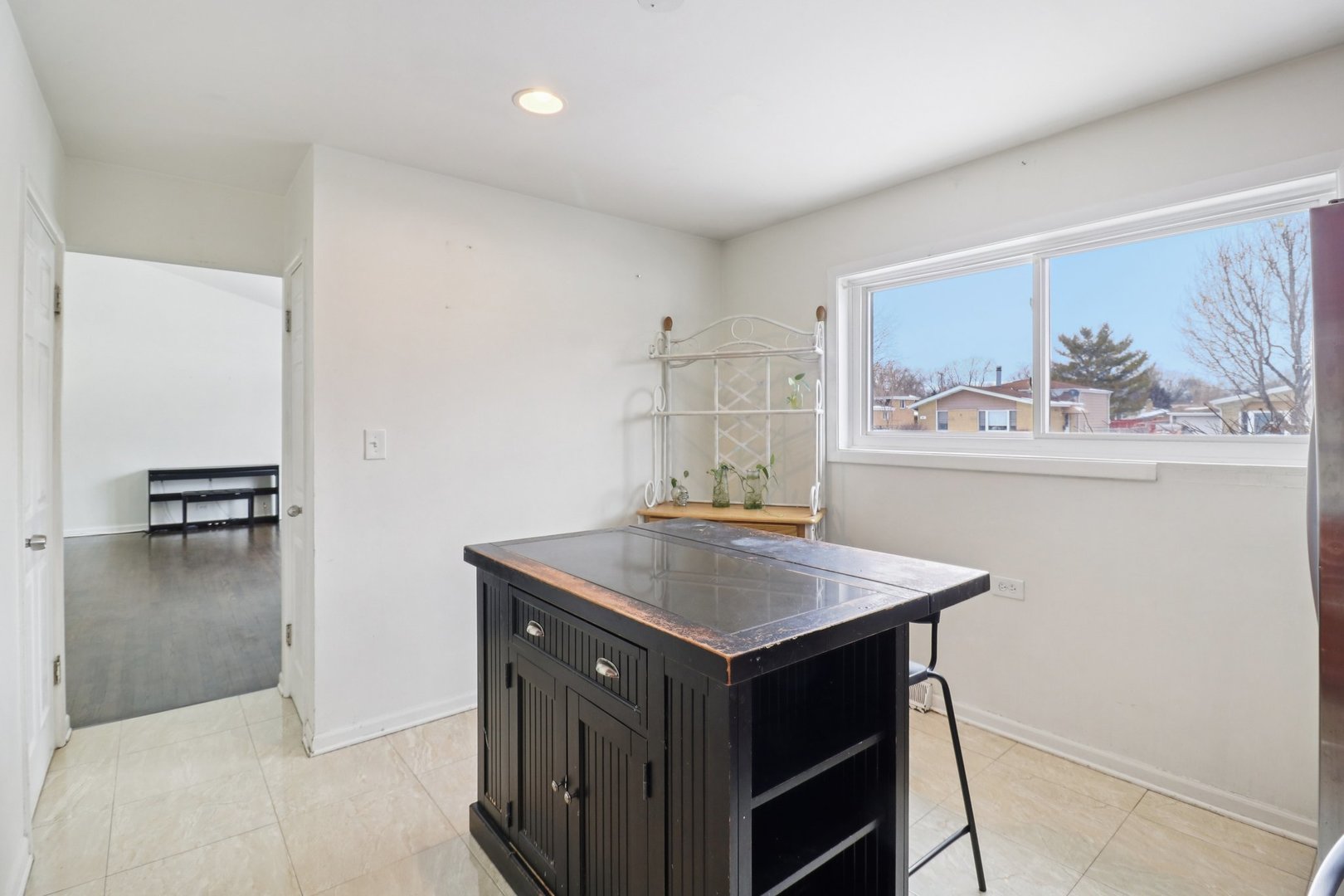 502 E Washington Street, Bensenville, IL 60106