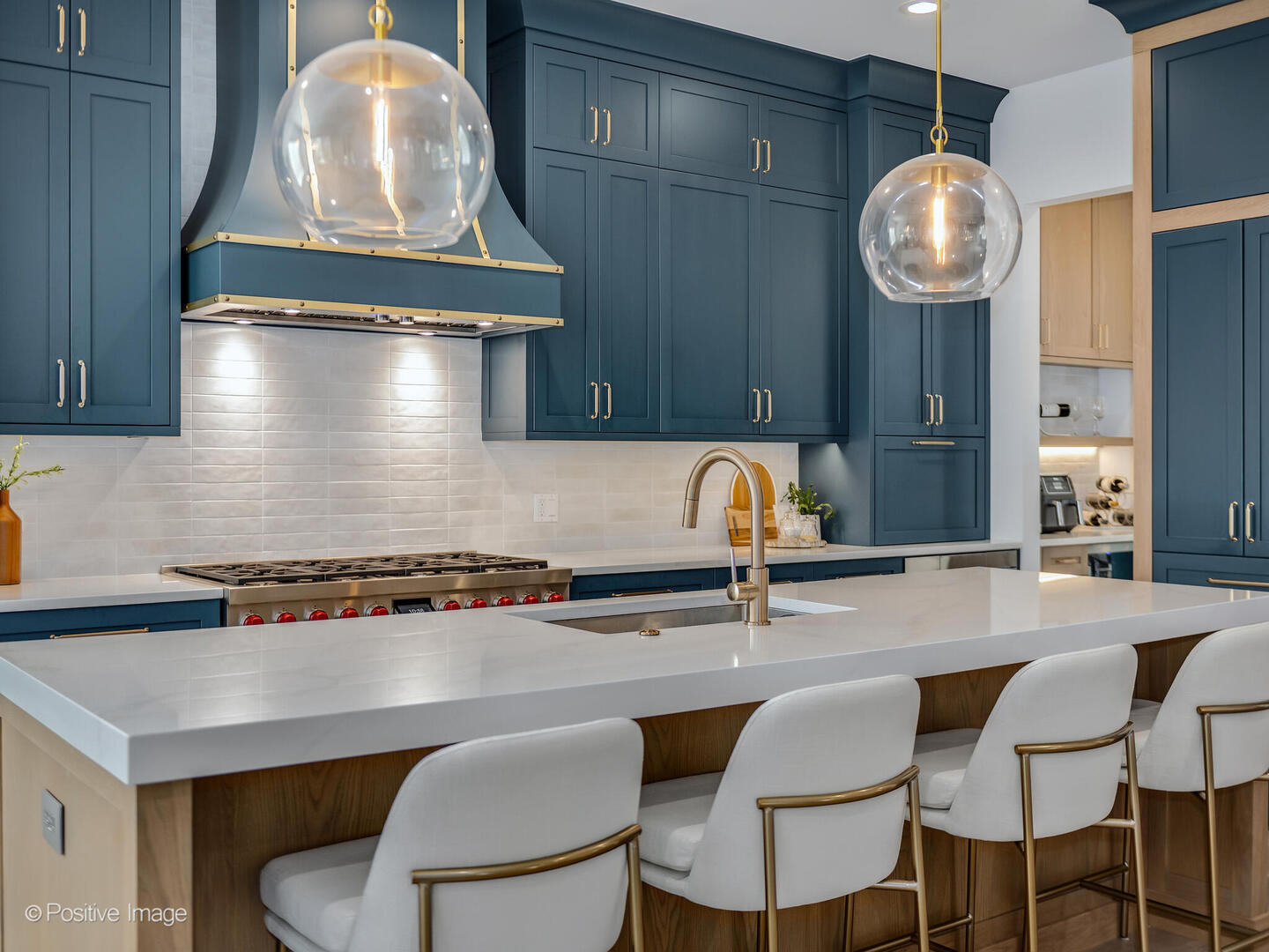 476 W Vallette Street, Elmhurst, IL 60126